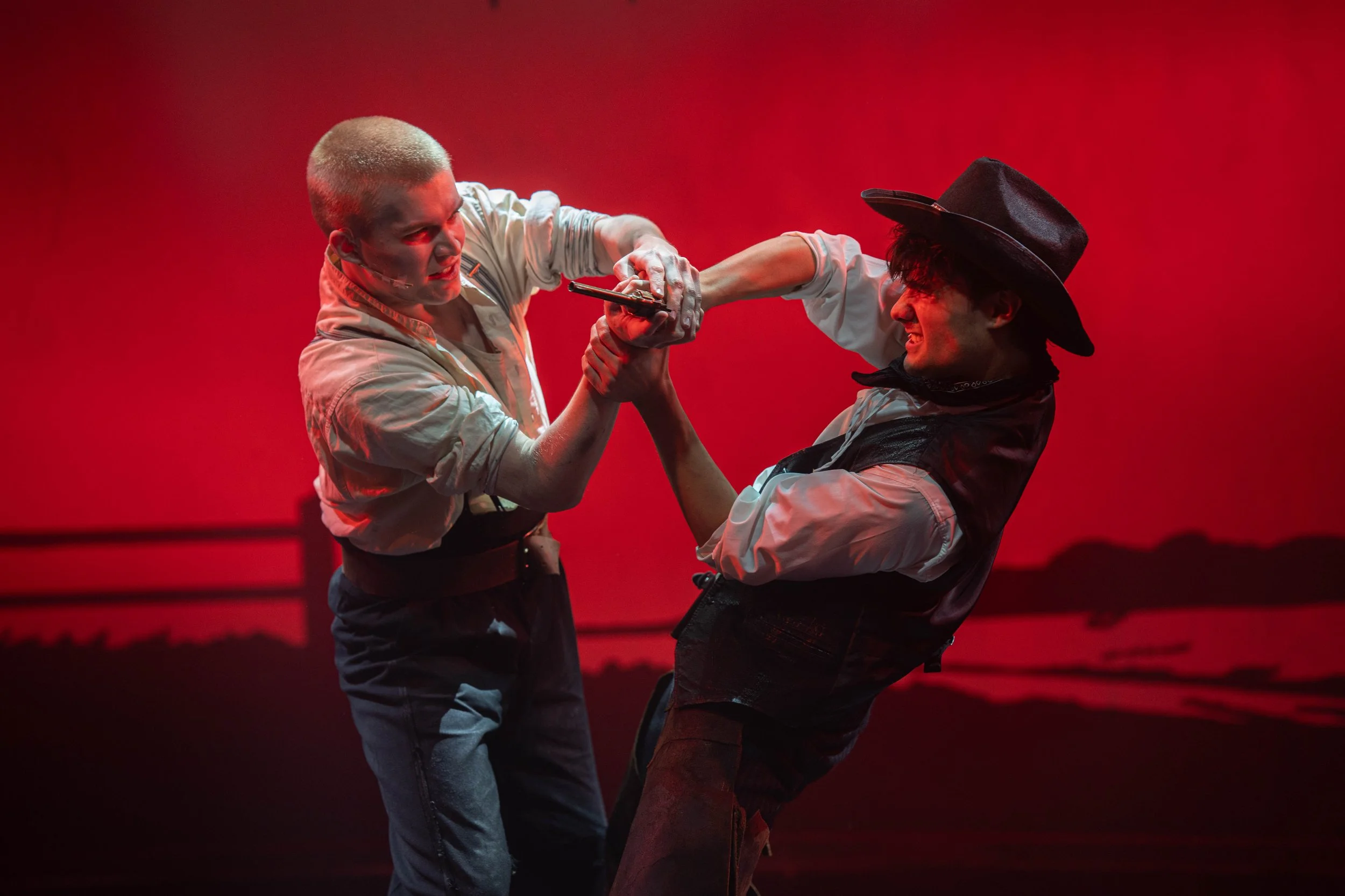 Tring Park Oaklahoma Pt 4 star 2Mb-19.jpg