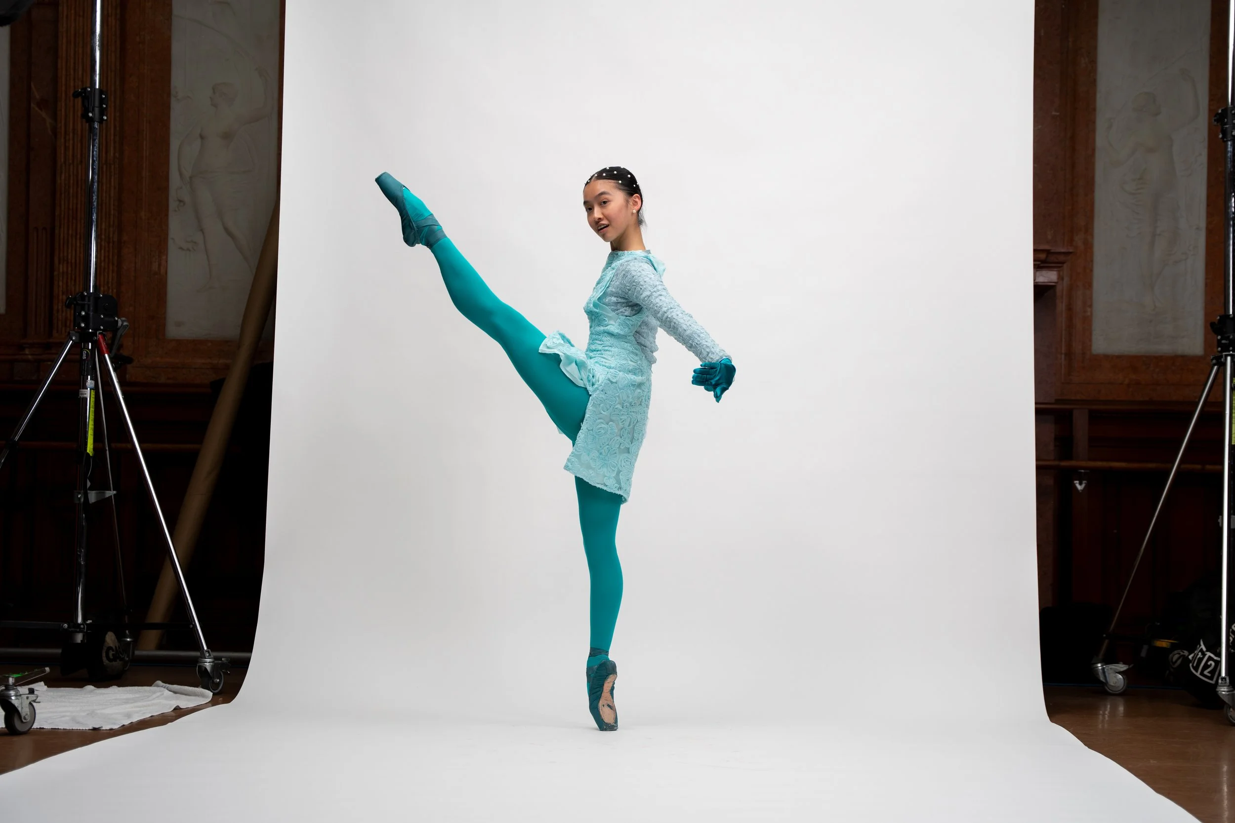 Stage Stars Dorm-101.jpg