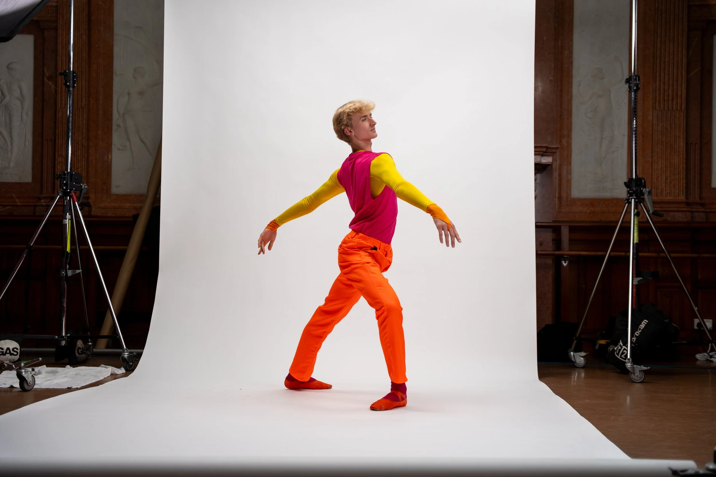 Stage Stars Dorm-115.jpg