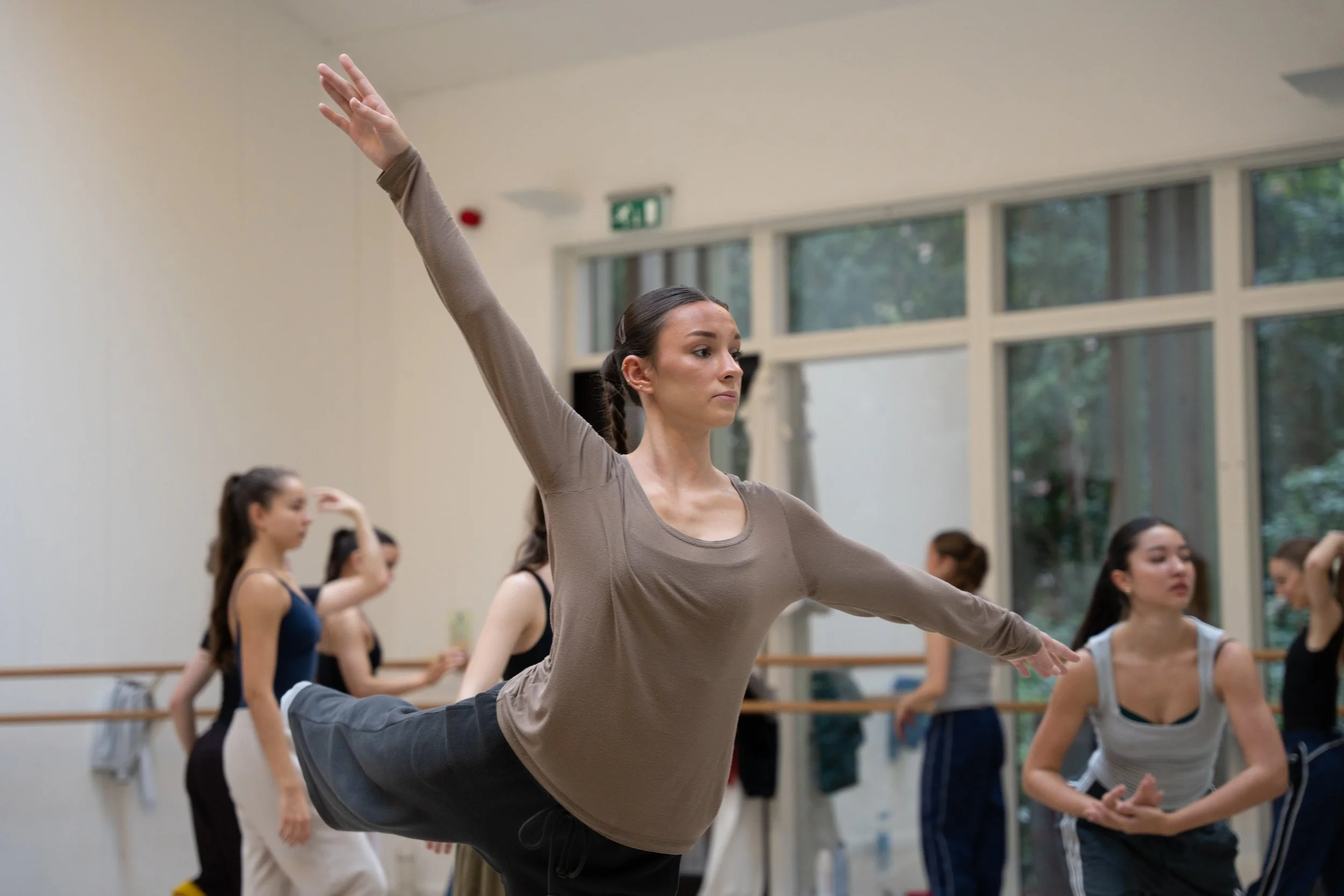 Stage Stars Dorm.jpg