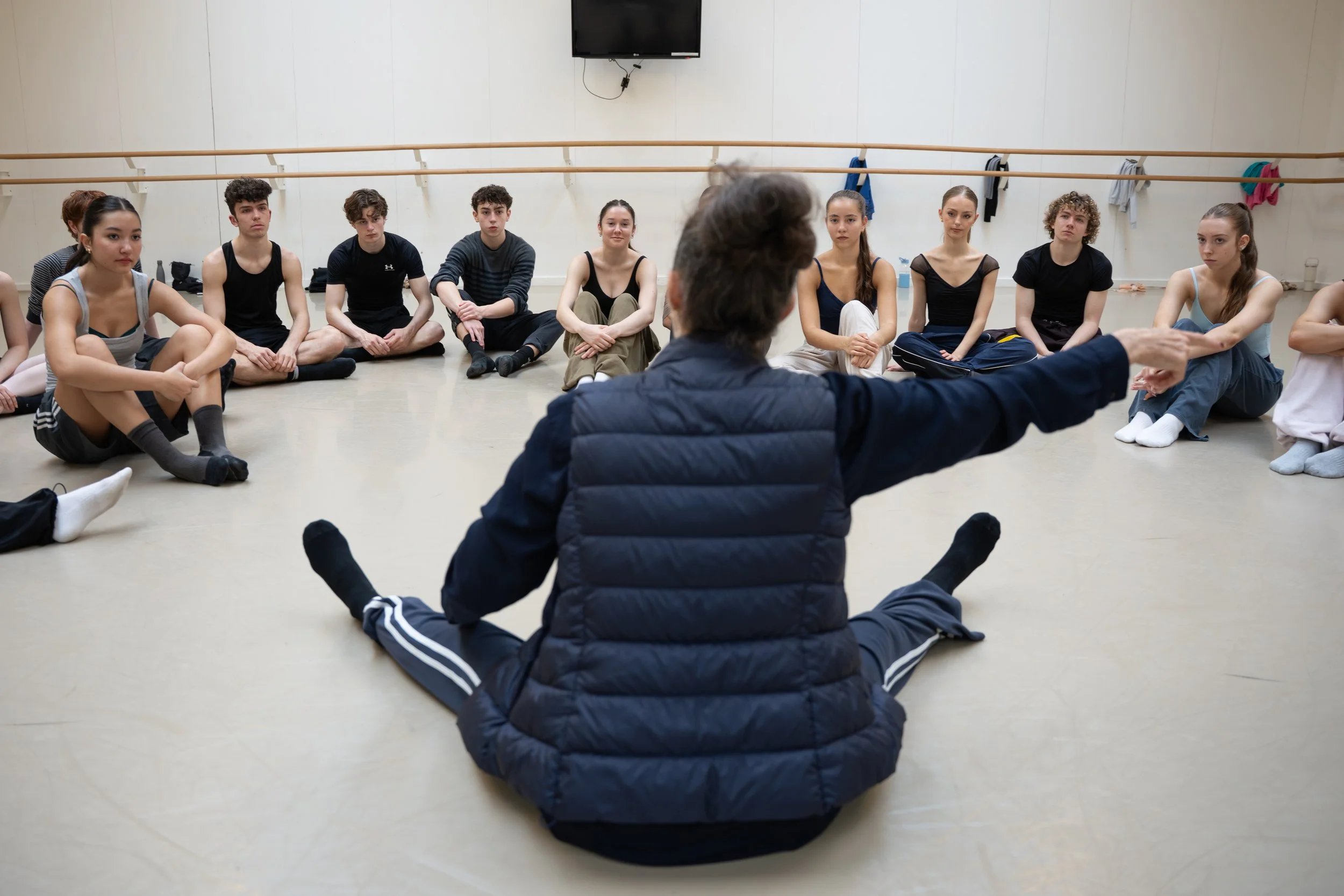 Stage Stars Dorm-3.jpg