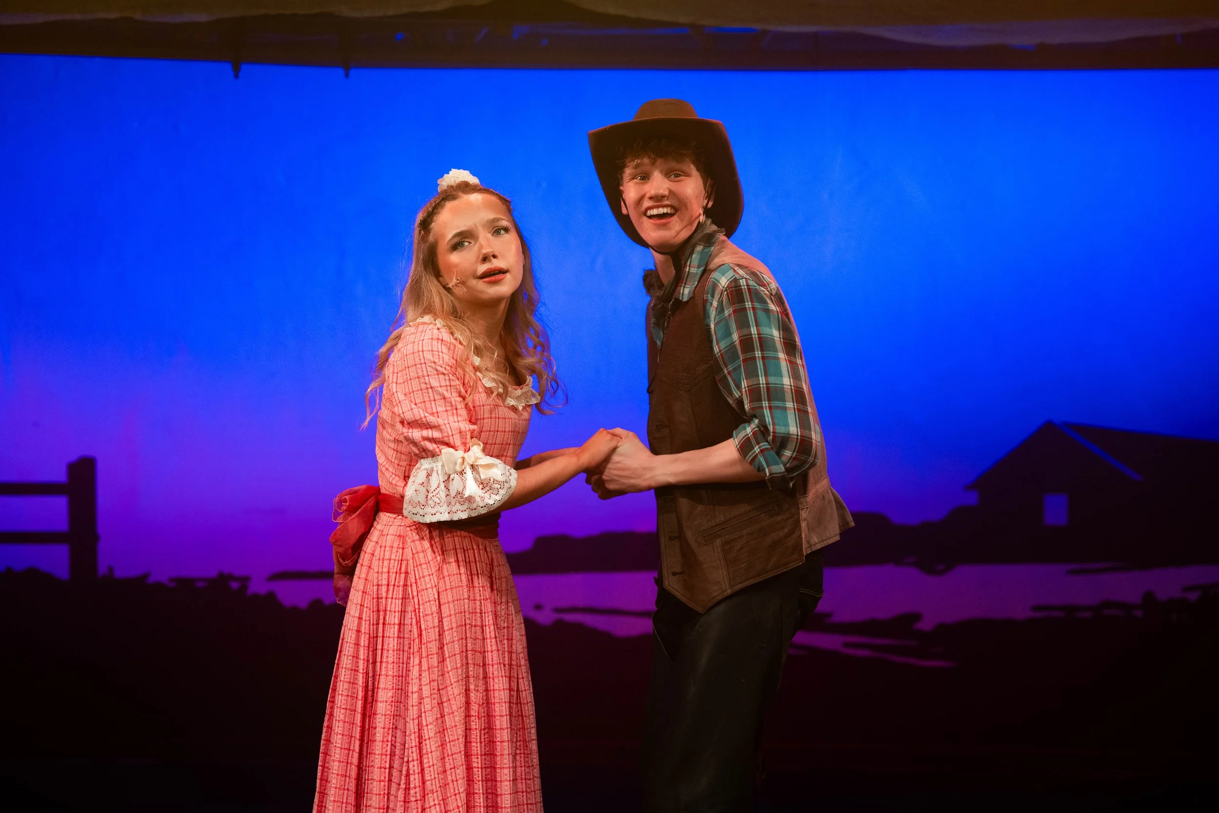 Tring Park Oaklahoma Pt 4 star 2Mb-21.jpg