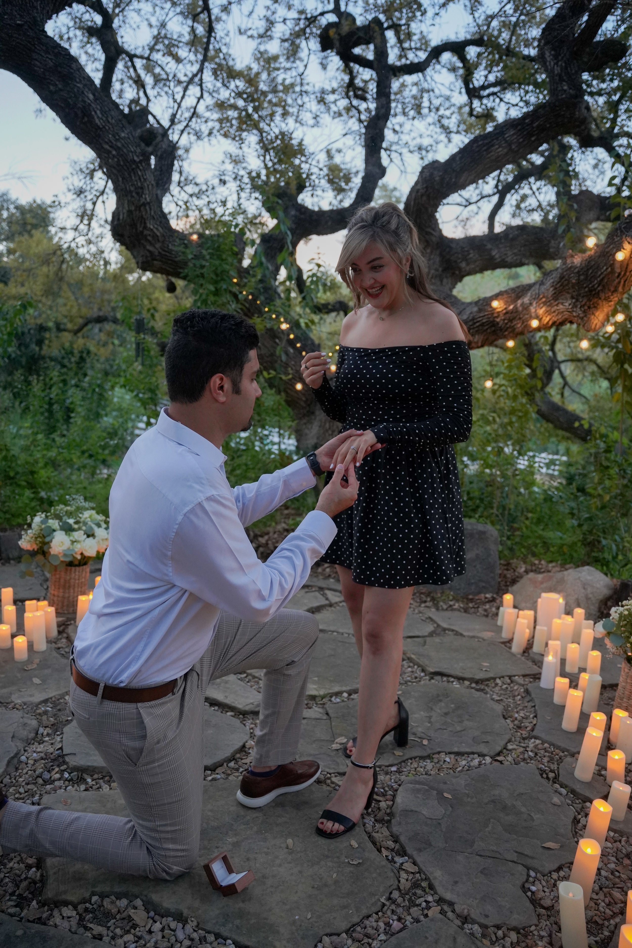 Surprise proposal photoshoot in Temecula, California featuring romantic estate views and candid engagement photography. Perfect for couples planning a private and unforgettable “Will you marry me?” moment.