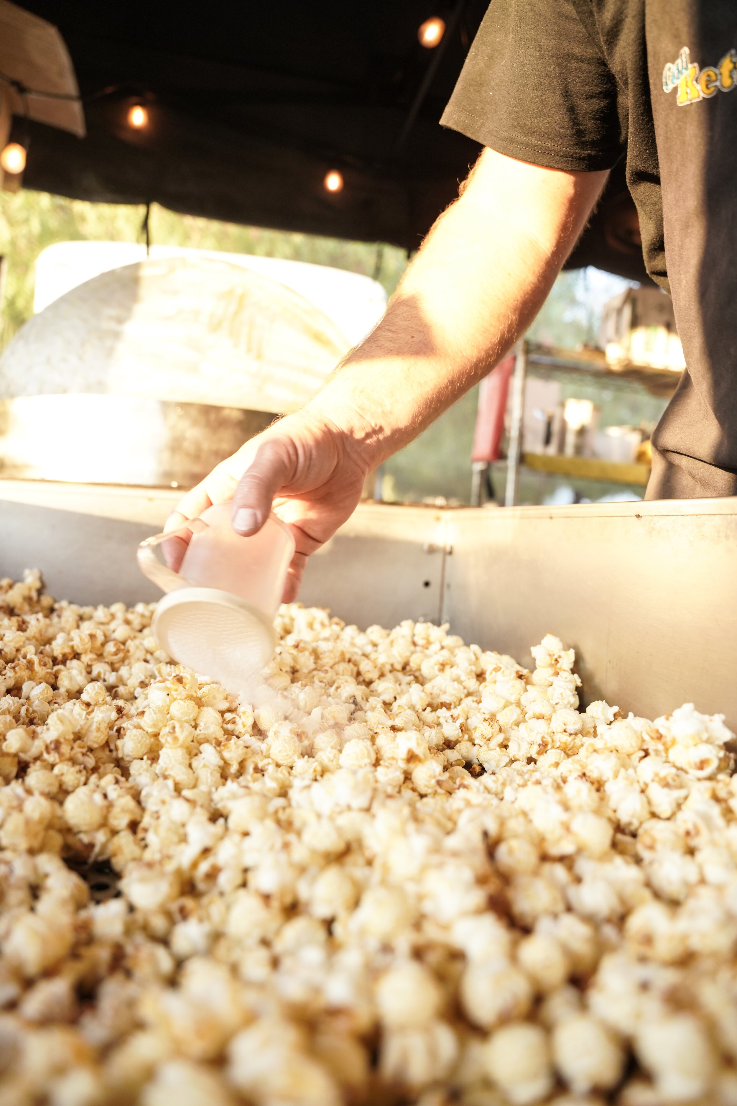 Commercial photography for Cali Kettle Corn at Peltzer Farm in Temecula—capturing charm, flavor, and farm vibes.