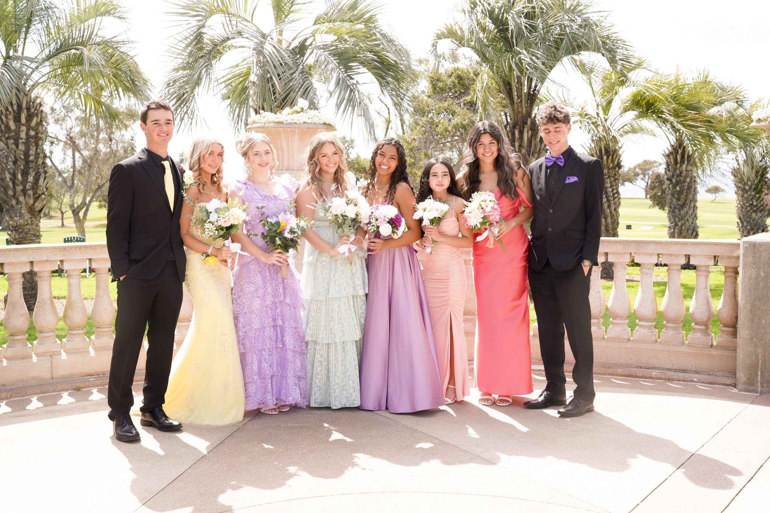 A group of friends, dressed to the nines and ready to make memories that last a lifetime—this prom photography session in La Jolla, San Diego captured all the laughter, style, and joy of a night they’ll never forget.