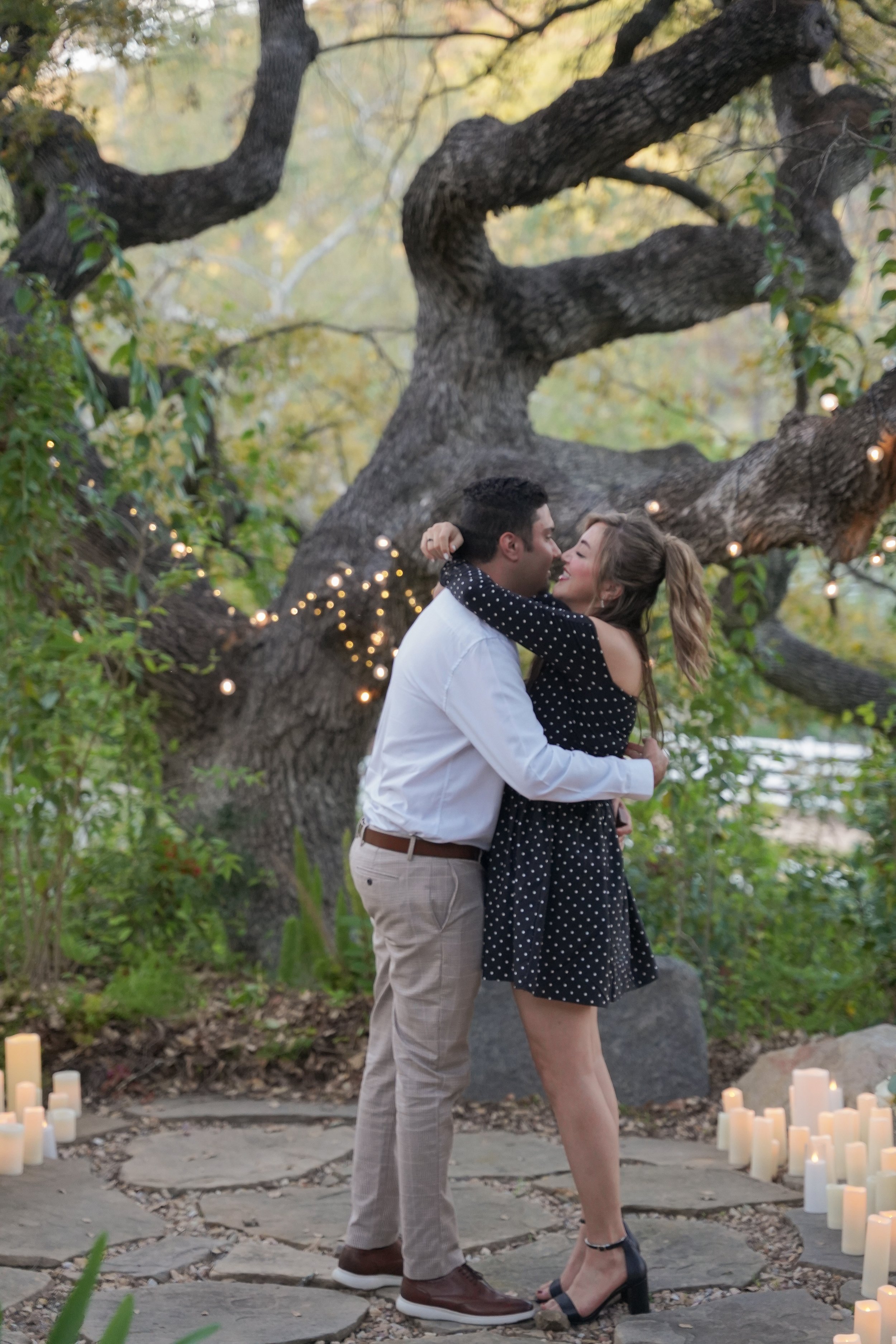 A surprise proposal in the hills of Temecula, styled by Life’s Short Picnic and captured with candid surprise photography. Surrounded by vineyard views and golden light, their unforgettable “yes” was picture-perfect.