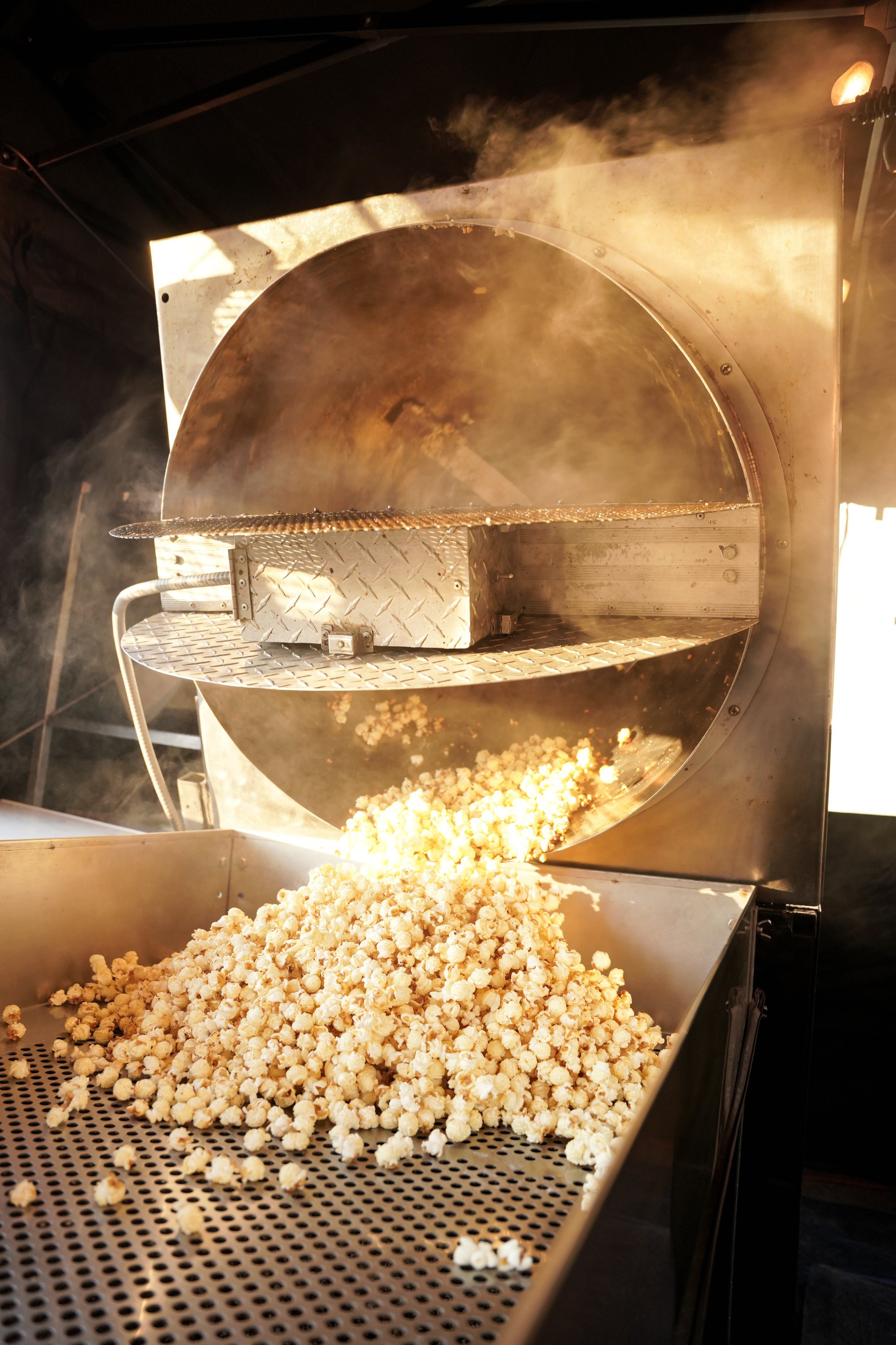 Commercial photography for Cali Kettle Corn at Peltzer Farm in Temecula—capturing charm, flavor, and farm vibes.