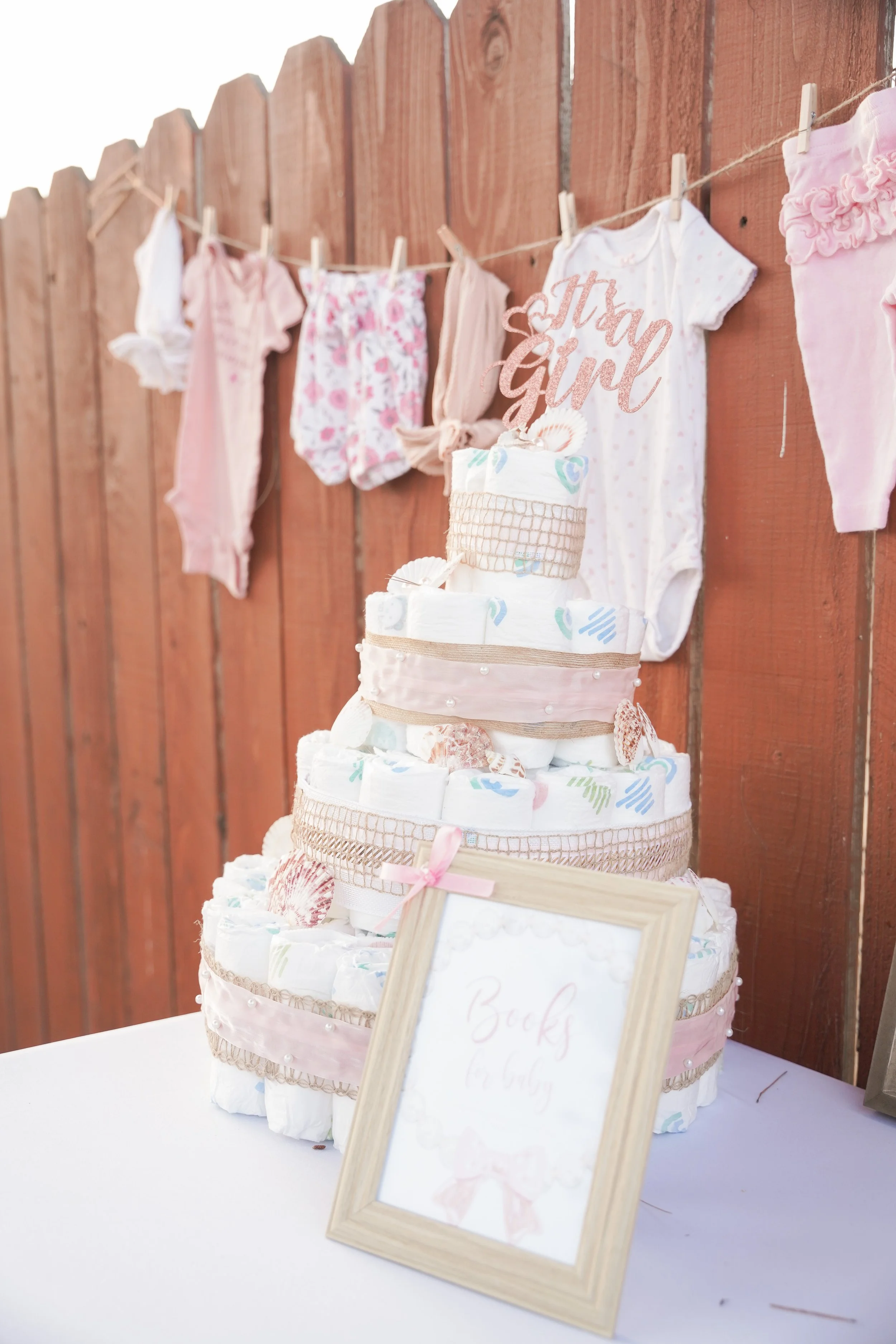 Beautiful moments from a heartfelt baby shower in La Mesa, San Diego. Captured with our Milestone Photography Package — perfect for maternity sessions, baby showers, and every celebration in between.