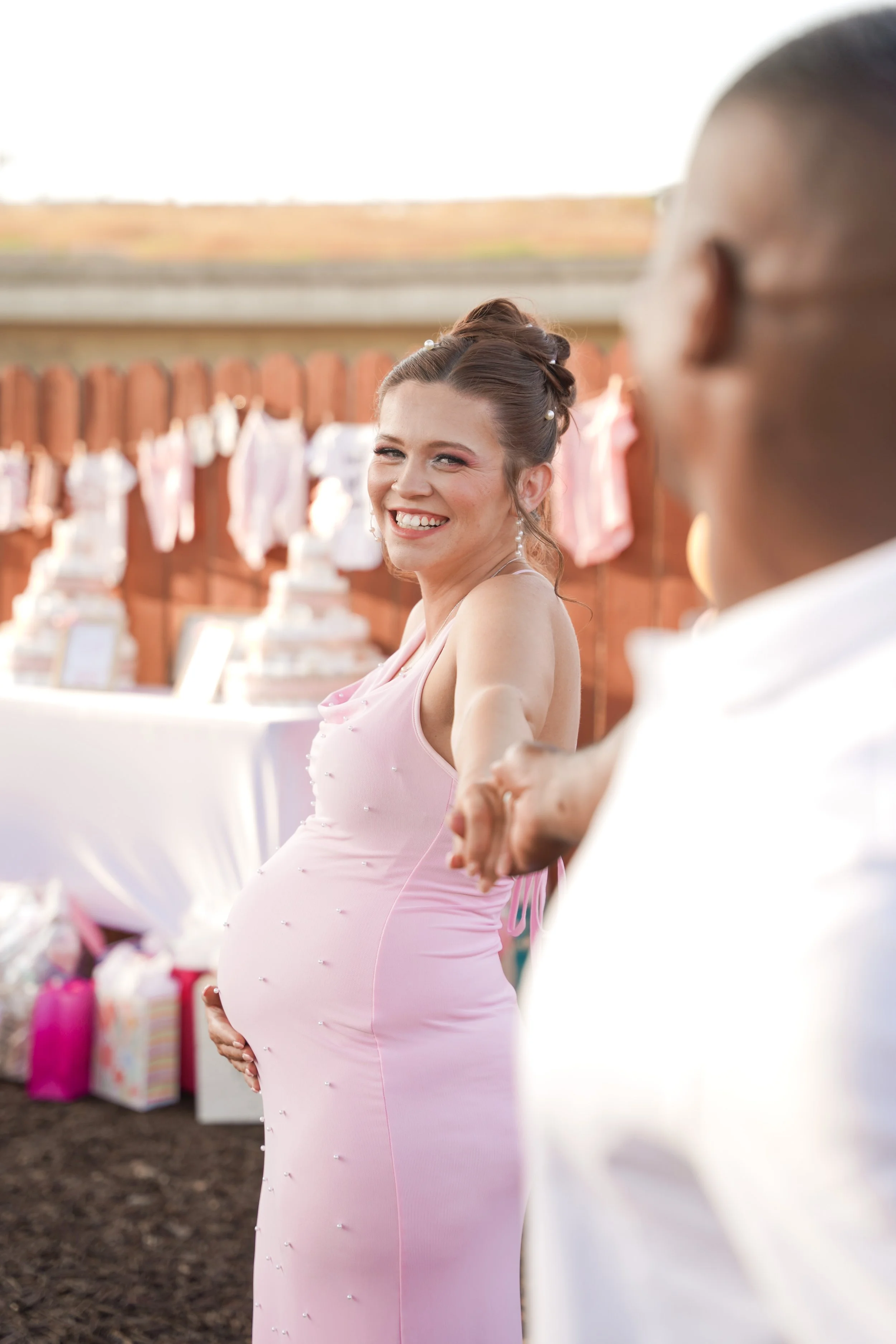 Beautiful moments from a heartfelt baby shower in La Mesa, San Diego. Captured with our Milestone Photography Package — perfect for maternity sessions, baby showers, and every celebration in between.