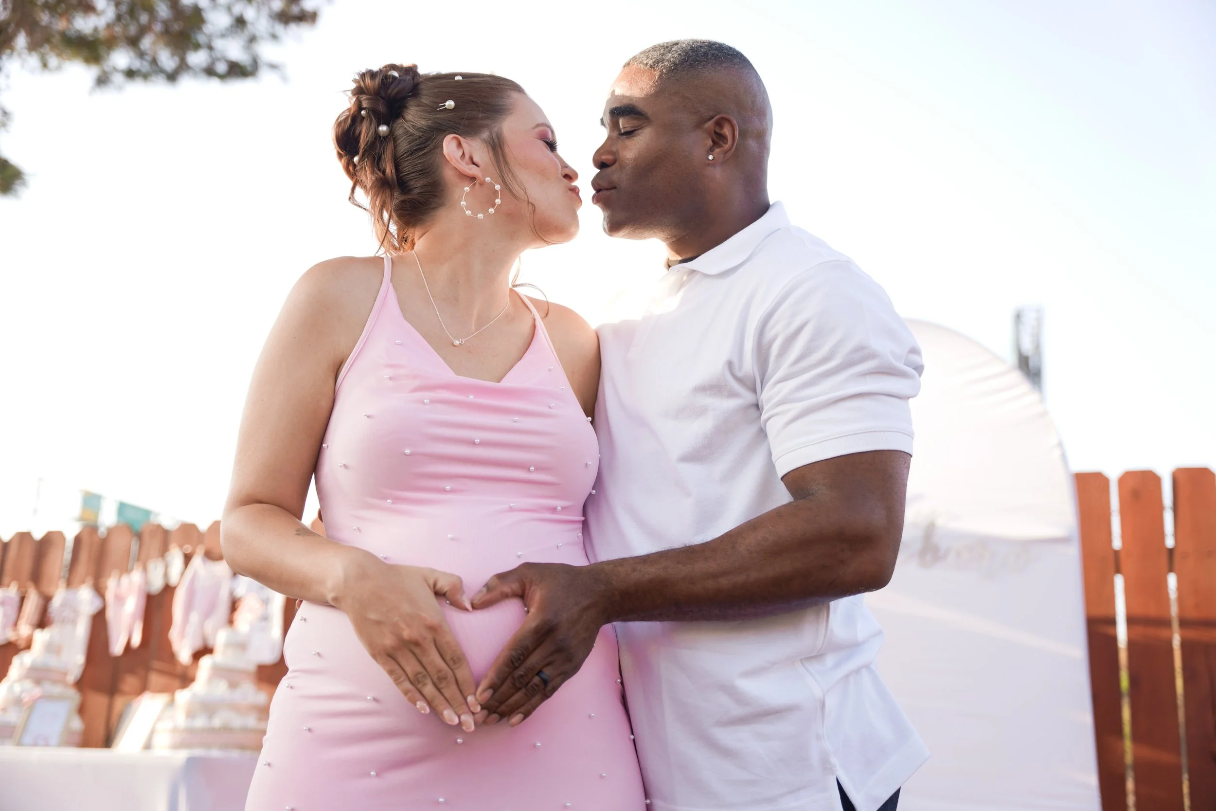 Beautiful moments from a heartfelt baby shower in La Mesa, San Diego. Captured with our Milestone Photography Package — perfect for maternity sessions, baby showers, and every celebration in between.