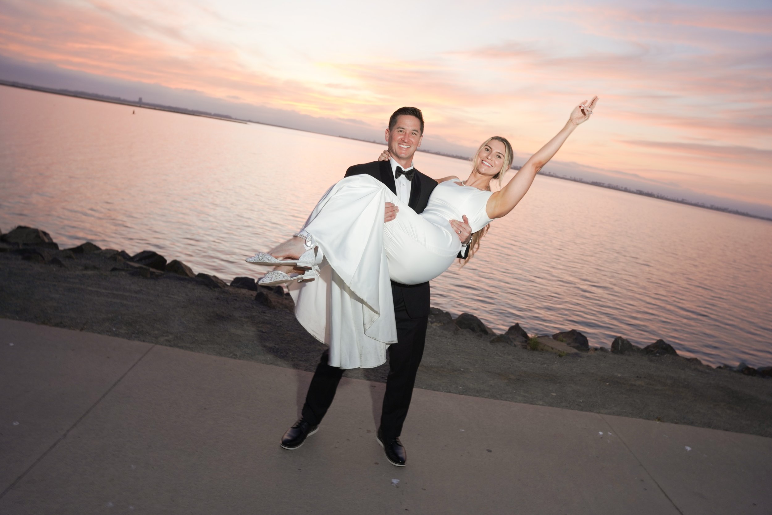 Golden hour newlywed photos at Marina Park Chula Vista