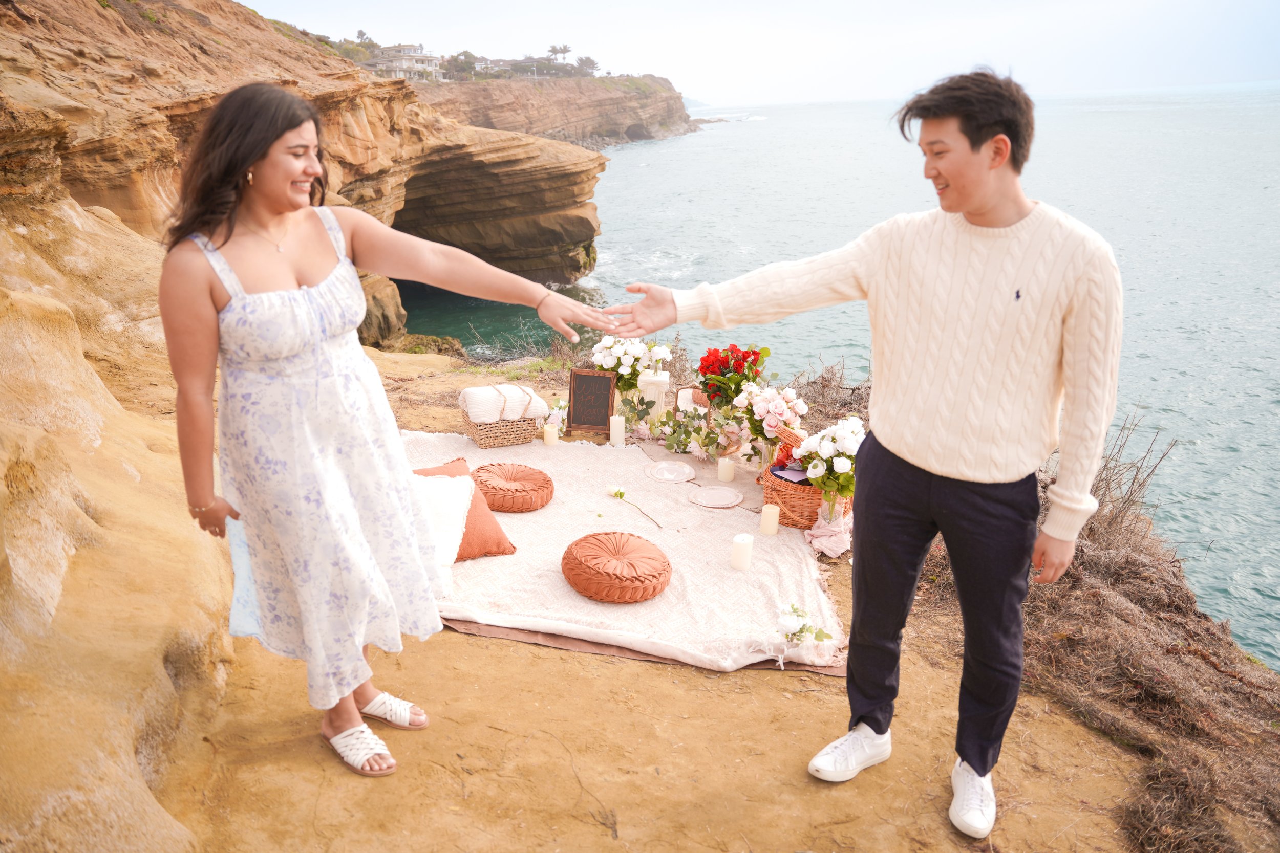 Cliffside Proposal Picnic With Intimate Portraits