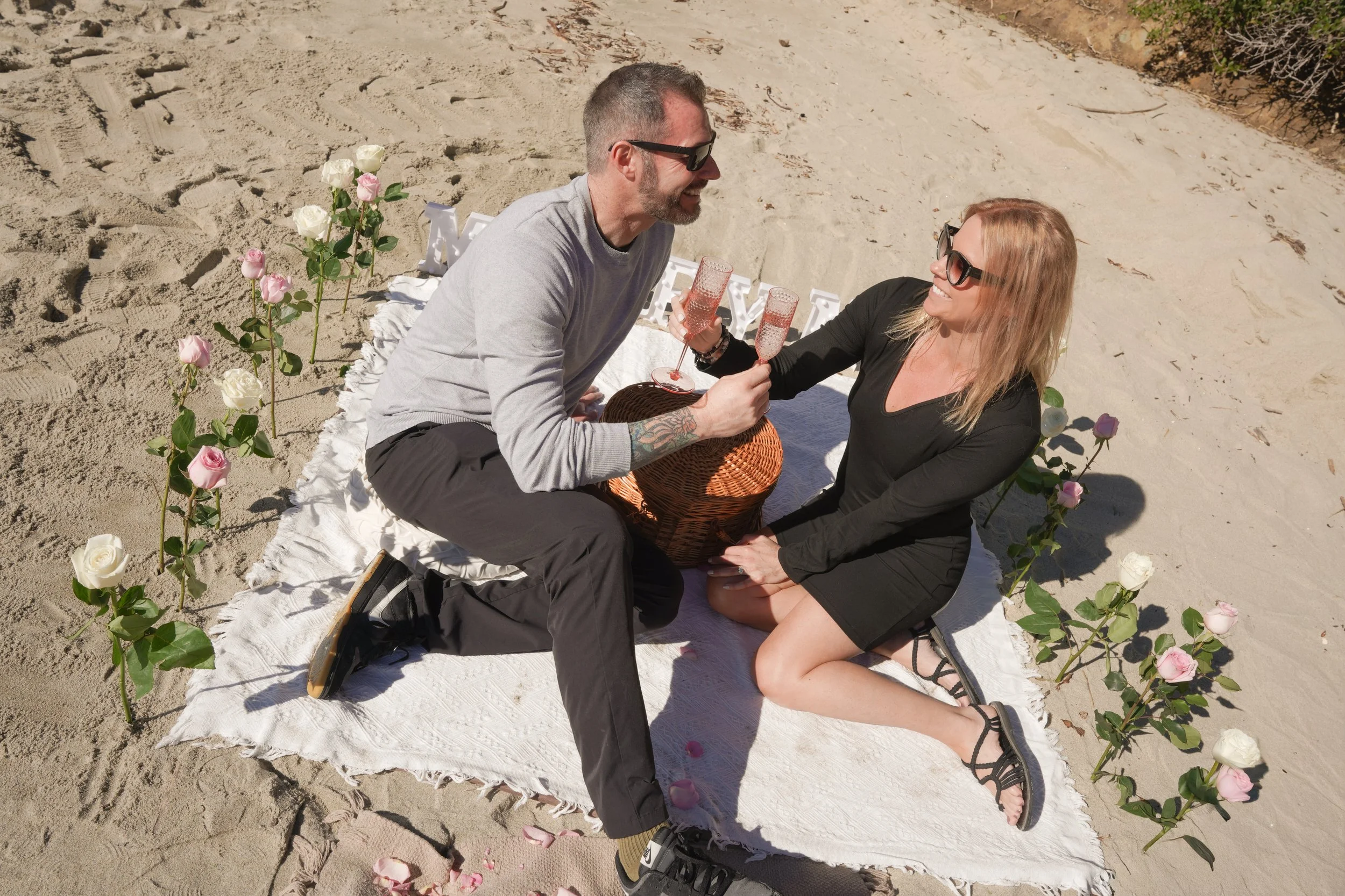 Romantic Picnic Engagement Moments at Treasure Island Park