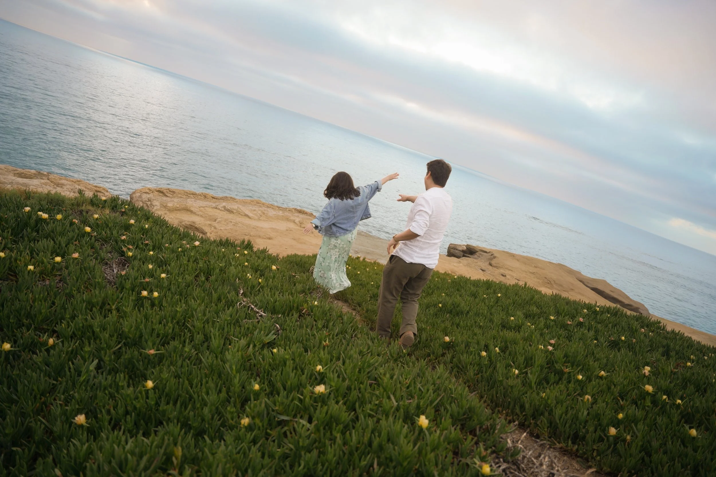 Sunset Cliffs Sunset Engagement Session San Diego Coastline