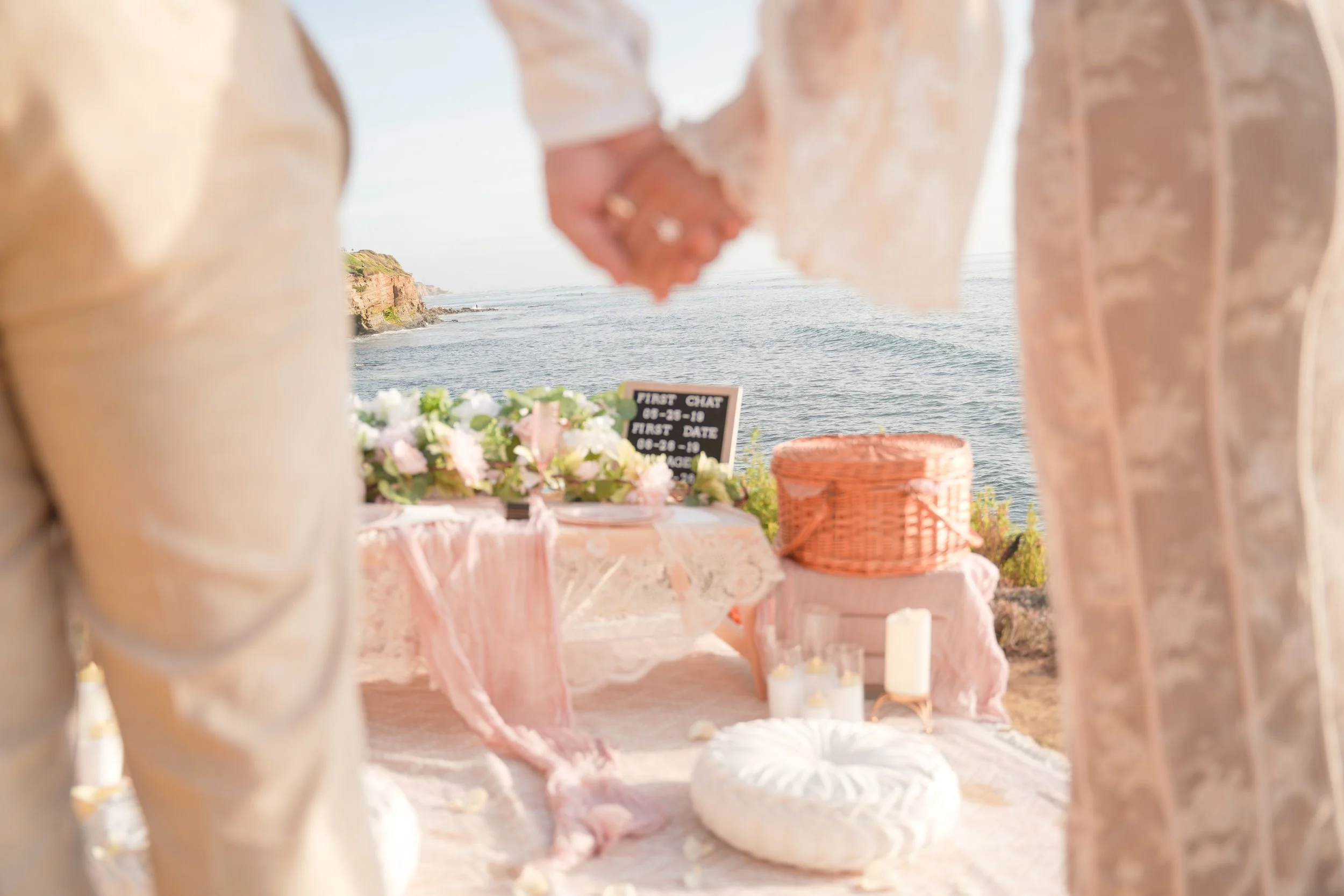 Best Luxury Picnic Proposal Setups With Full Service Options (Spring &amp; Summer Guide)