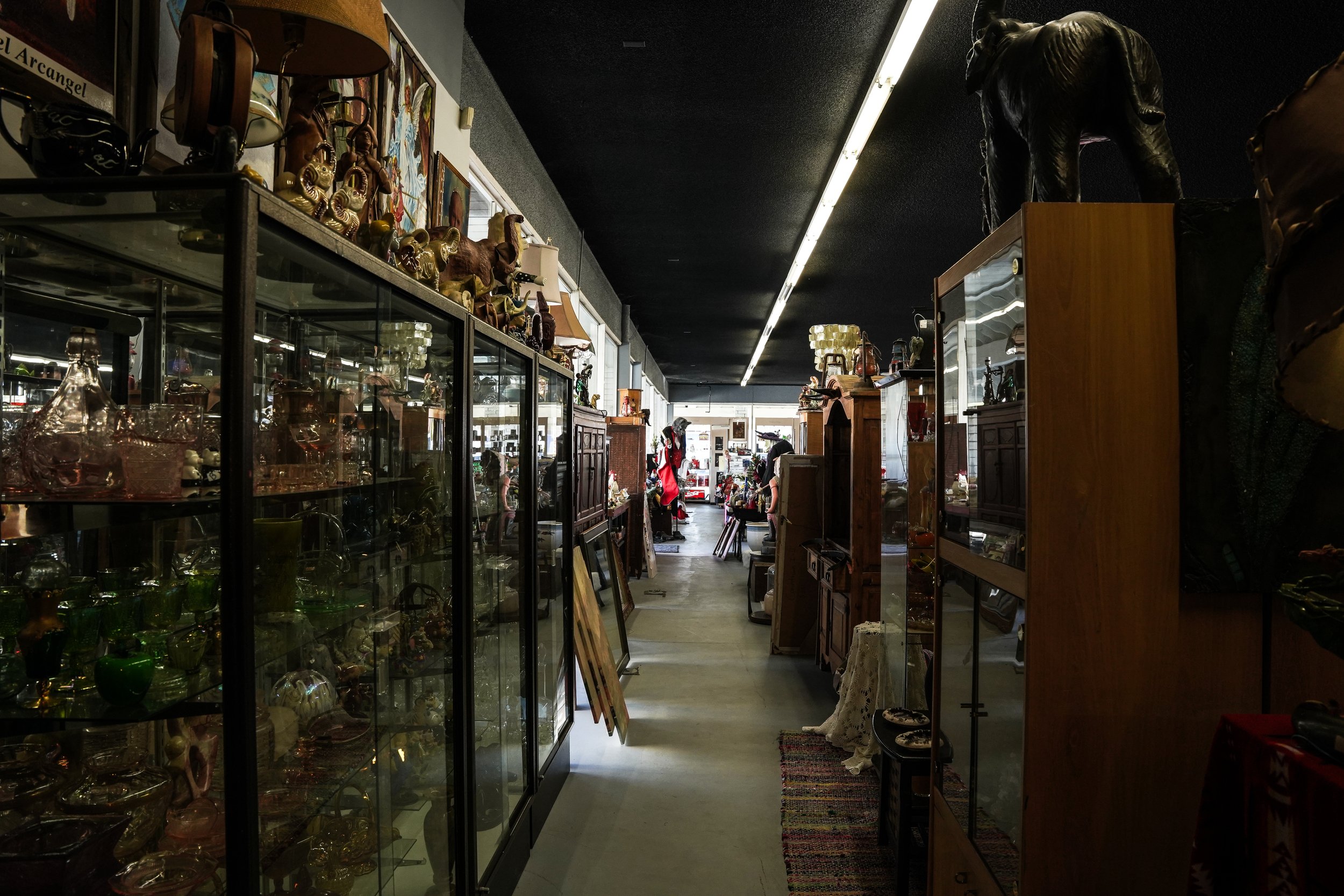 Commercial photography for Treasures R Us in Hemet, California—showcasing unique finds, vintage charm, and one-of-a-kind pieces that tell a story.