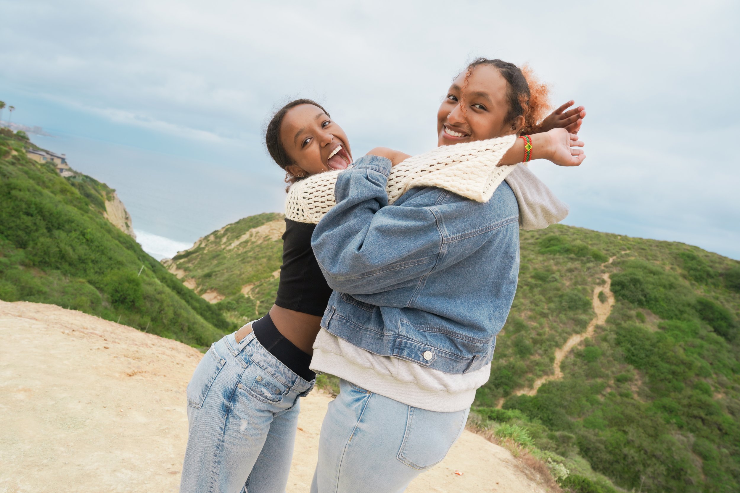 Friendship, fresh air, and an ocean view—some moments are simple, beautiful, and worth remembering. Shot on the Saigon Trail in La Jolla.