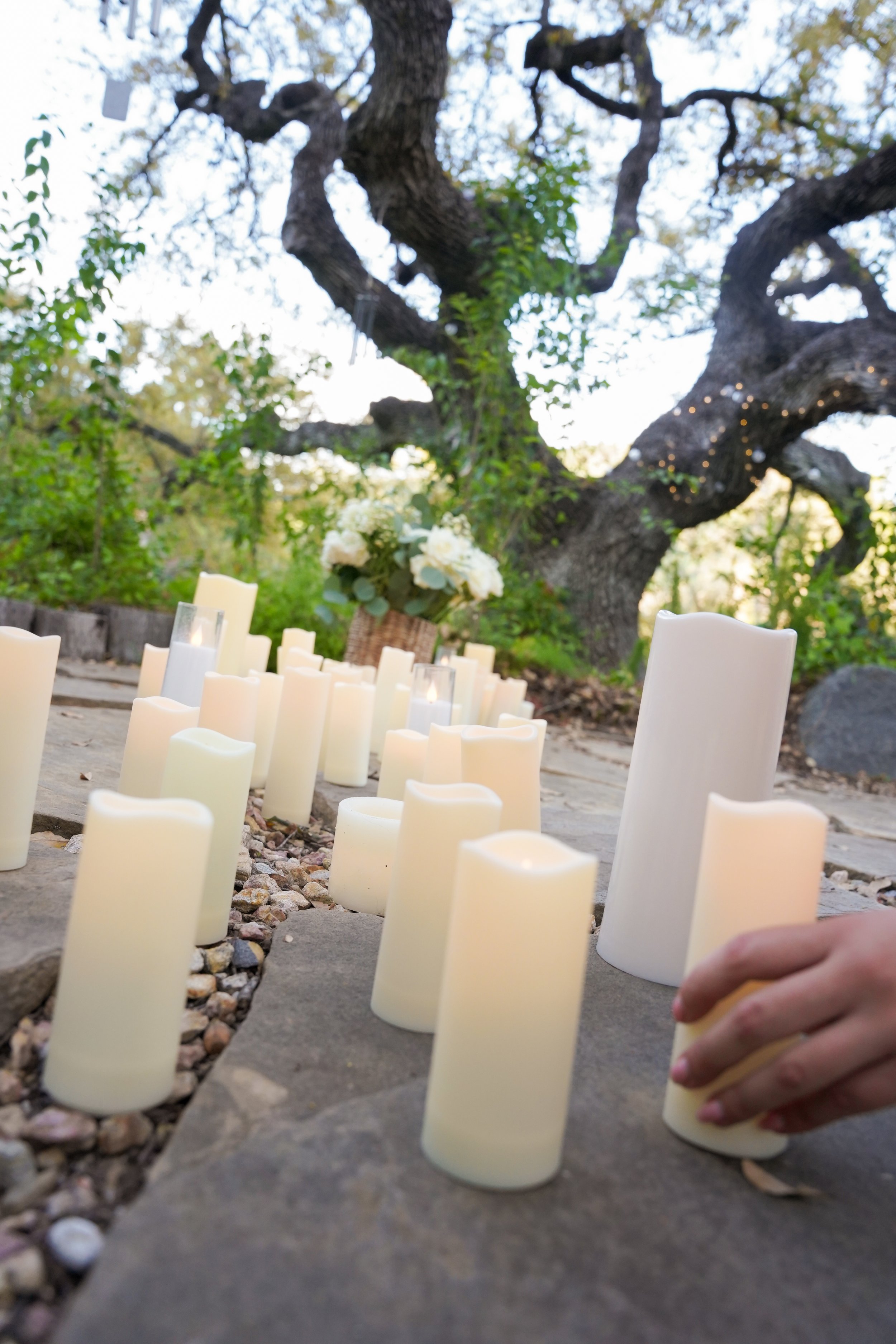You never know what doors open until you put yourself out there. We partnered with Life’s Short Picnic to photograph their stunning setup for a surprise proposal—every detail thoughtfully crafted for a moment that changed everything.