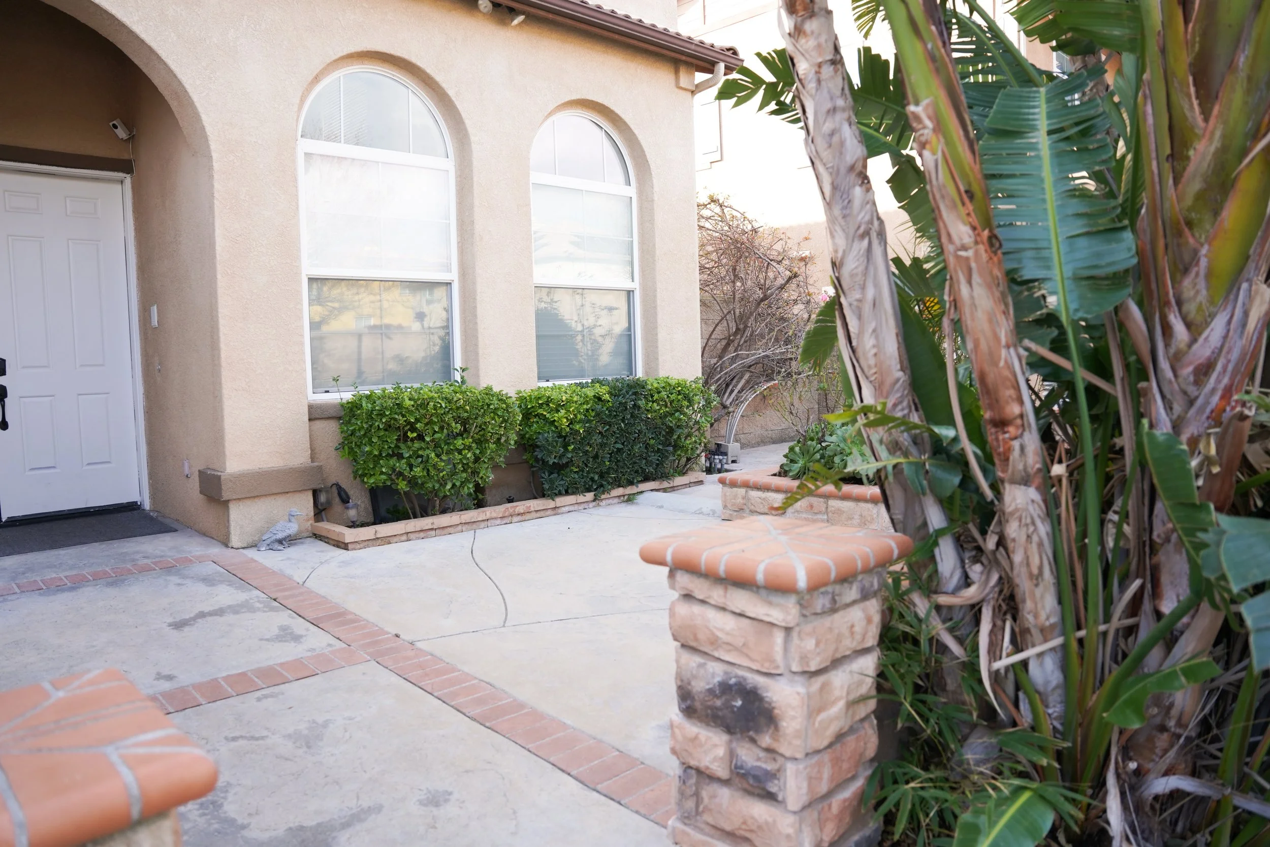 Real estate photographer documenting the first property collaboration.