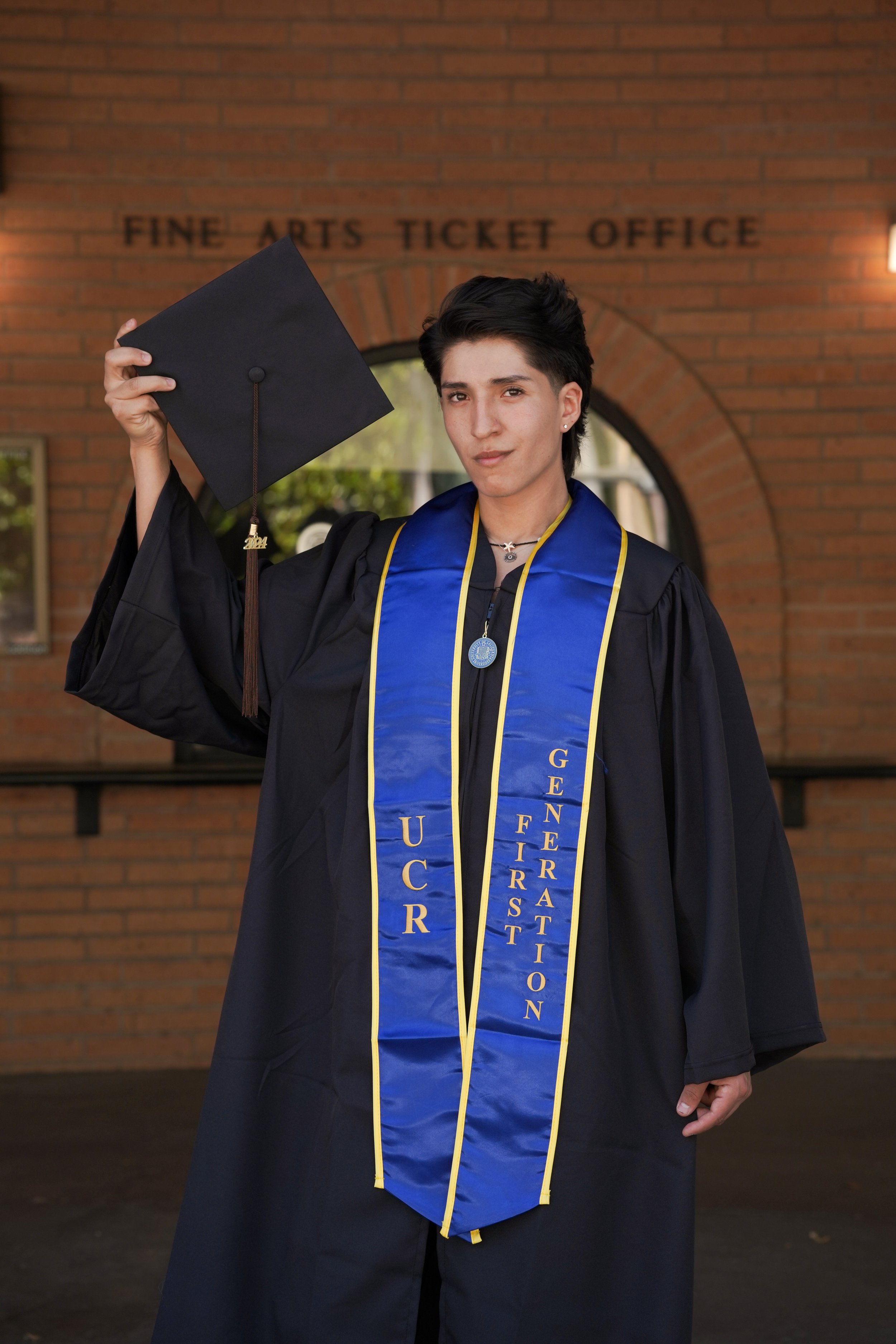 Celebrating a major milestone at UC Riverside! This graduation photoshoot captured the pride, joy, and accomplishment of earning a degree—set against the beautiful campus backdrops of UCR in Riverside, CA. A moment worth remembering, forever preserve