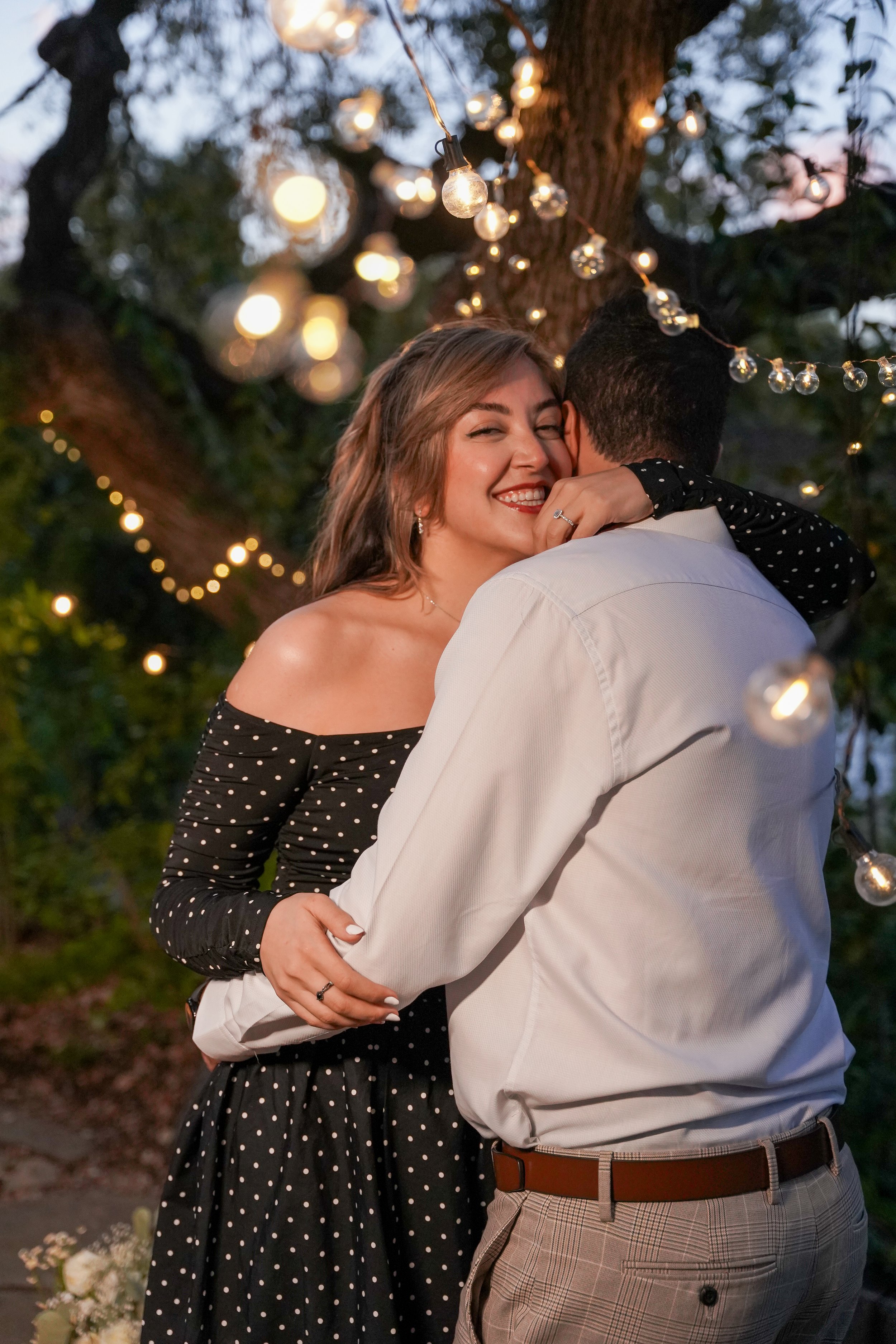 A surprise proposal in the hills of Temecula, styled by Life’s Short Picnic and captured with candid surprise photography. Surrounded by vineyard views and golden light, their unforgettable “yes” was picture-perfect.