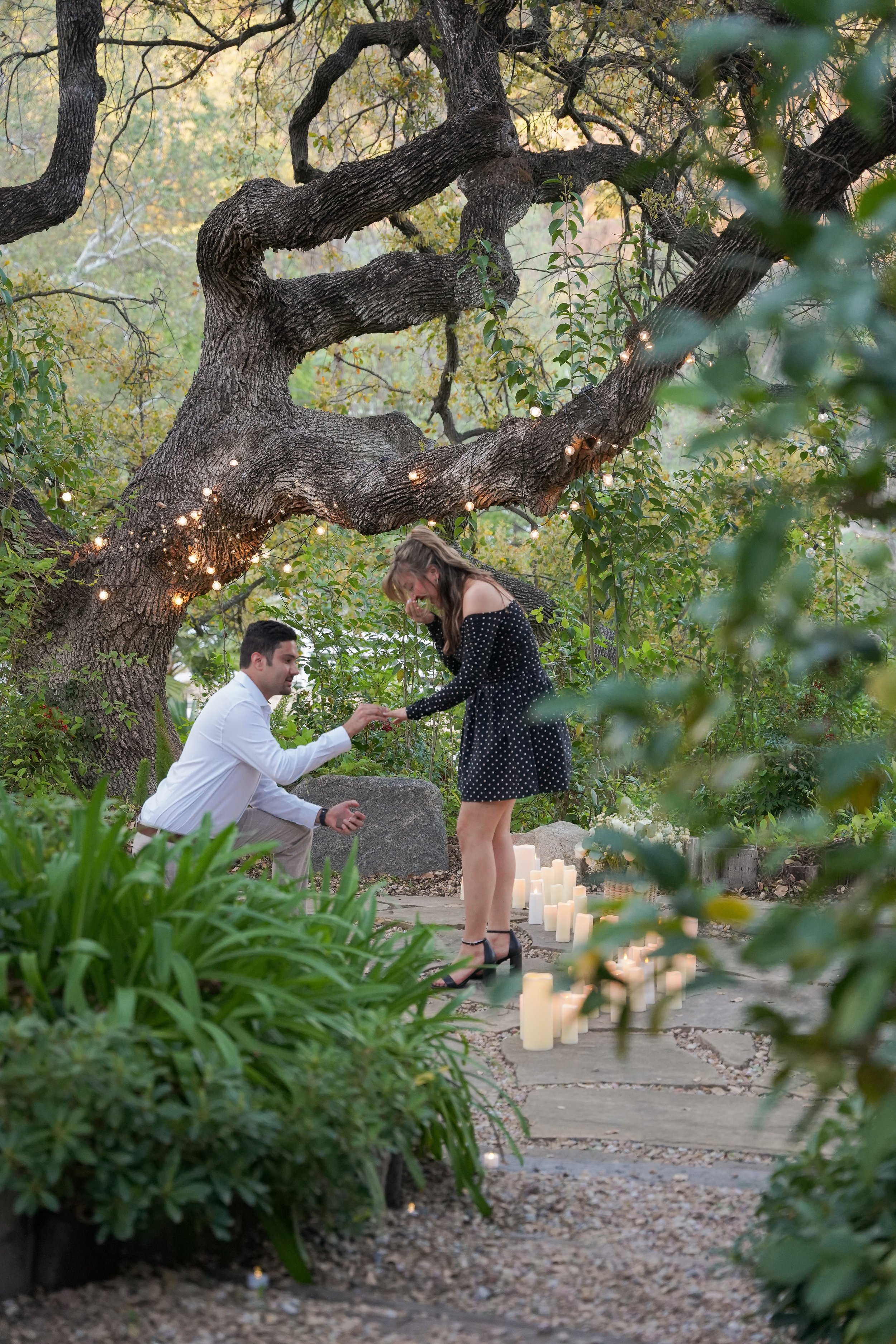 Surprise proposal photoshoot in Temecula, California featuring romantic estate views and candid engagement photography. Perfect for couples planning a private and unforgettable “Will you marry me?” moment.