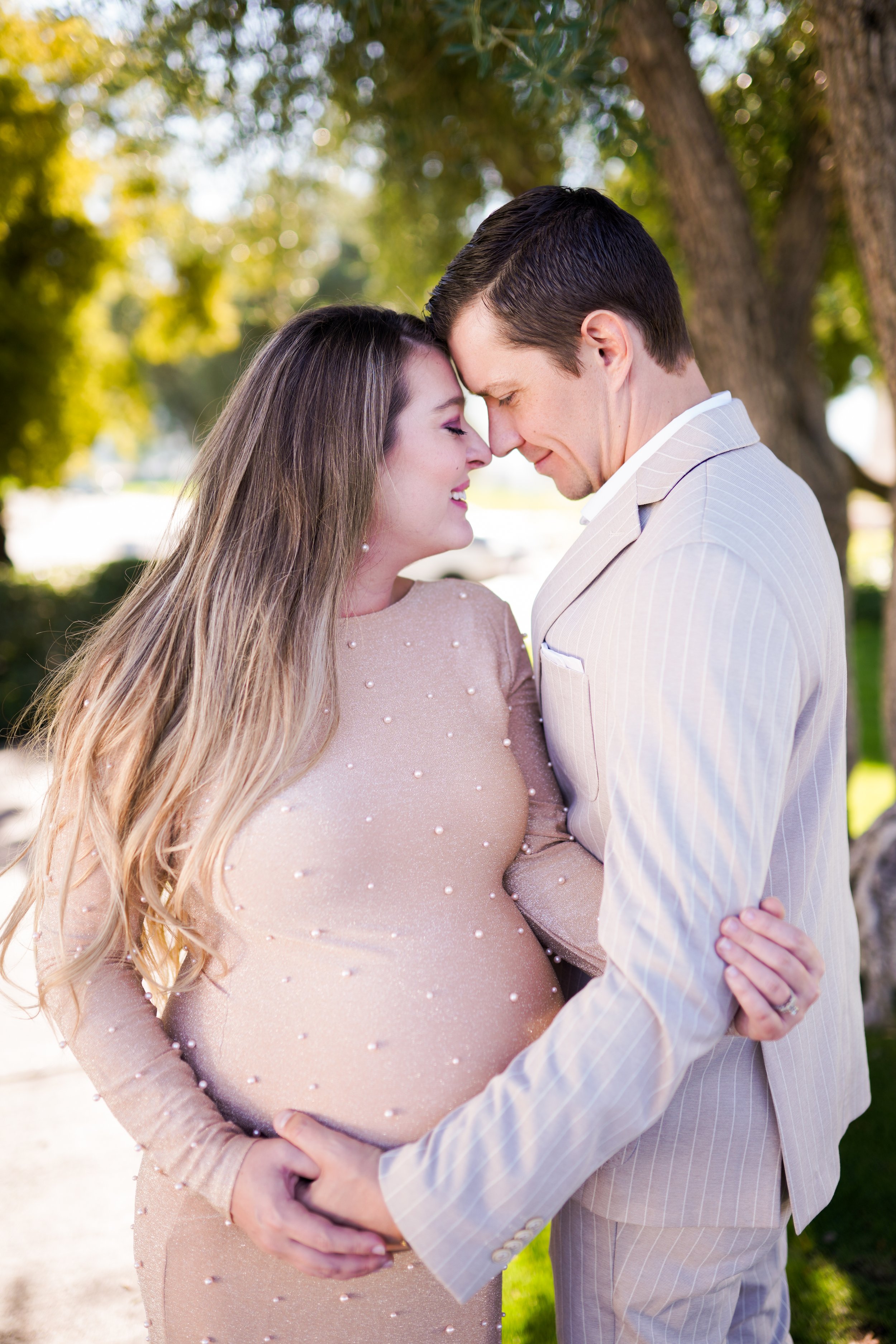 Maternity photography in Palm Springs' high desert—celebrating love, motherhood, and a beautiful new chapter.