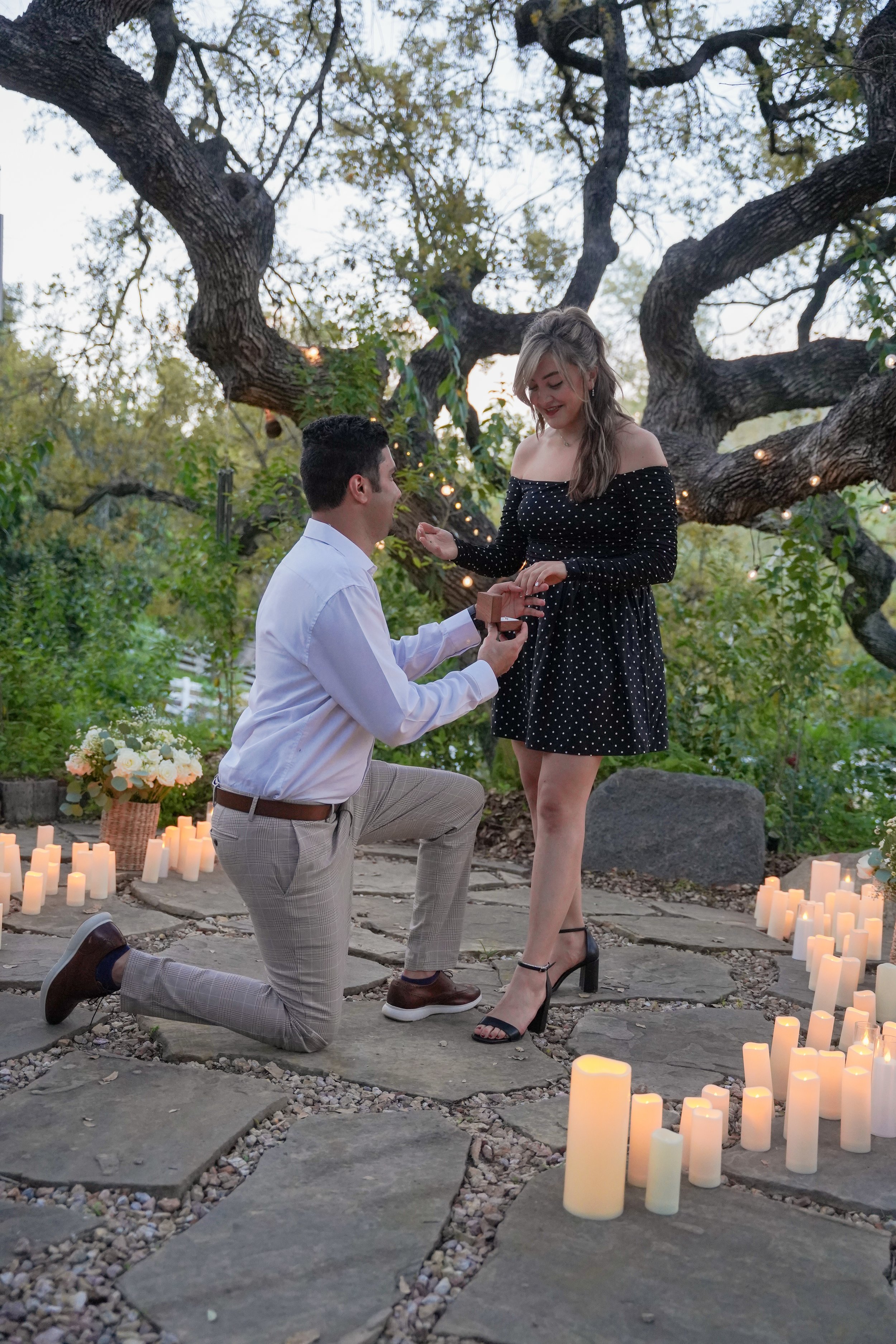 Surprise proposal photoshoot in Temecula, California featuring romantic estate views and candid engagement photography. Perfect for couples planning a private and unforgettable “Will you marry me?” moment.