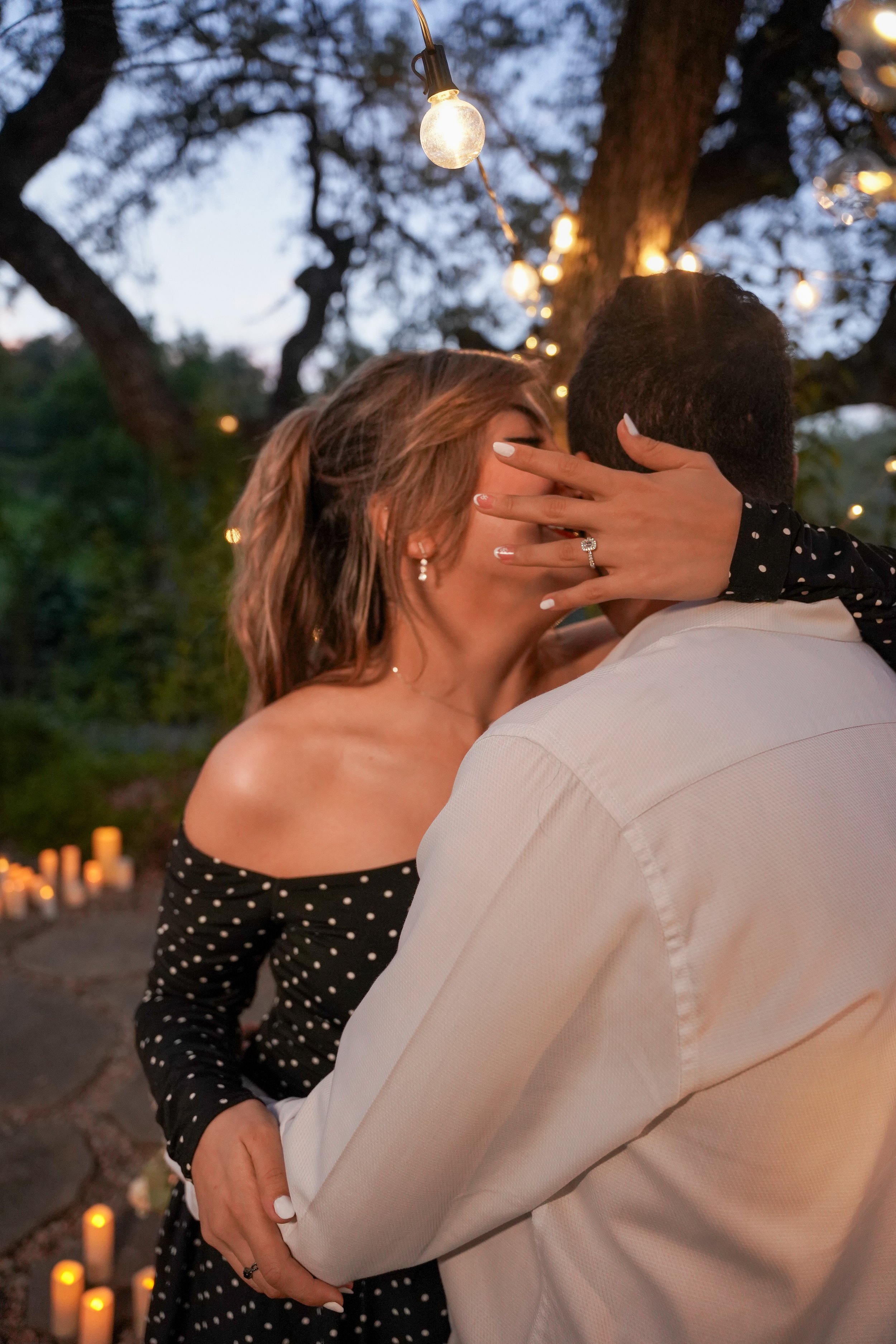 A surprise proposal in the hills of Temecula, styled by Life’s Short Picnic and captured with candid surprise photography. Surrounded by vineyard views and golden light, their unforgettable “yes” was picture-perfect.