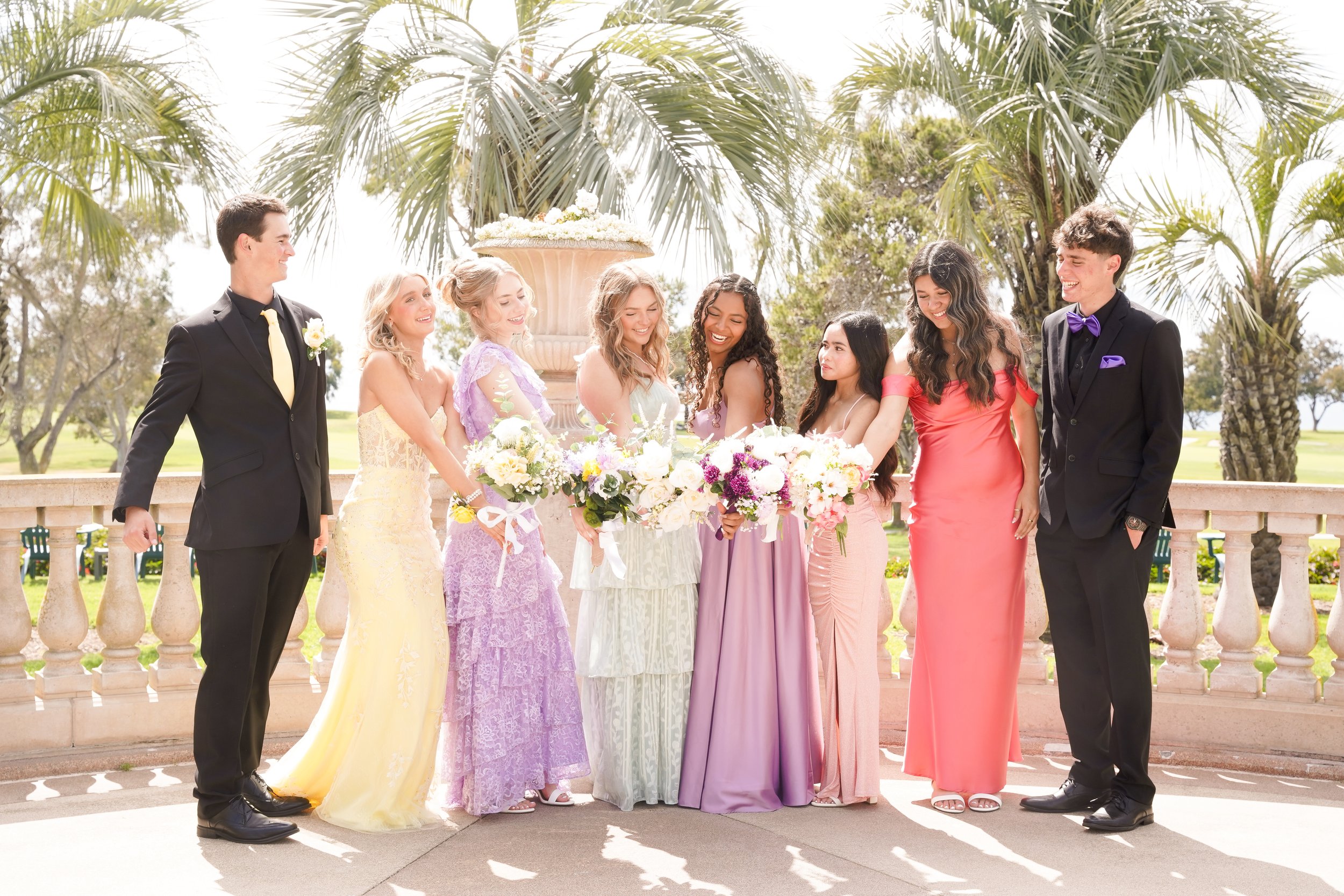 A group of friends, dressed to the nines and ready to make memories that last a lifetime—this prom photography session in La Jolla, San Diego captured all the laughter, style, and joy of a night they’ll never forget.