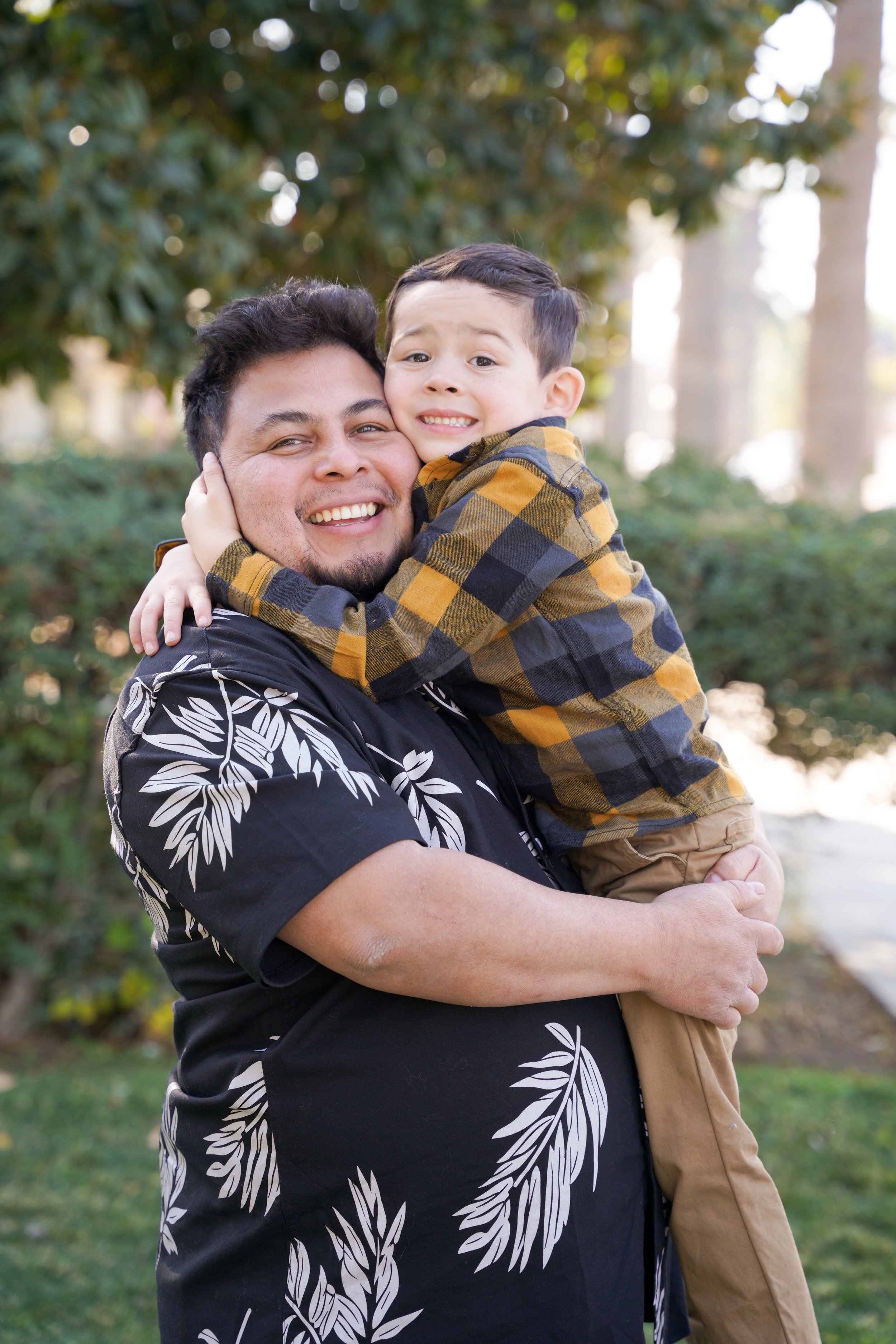 Celebrated a sweet child’s birthday in Riverside, capturing the joy, laughter, and love that makes all the hard work of parenting worthwhile. Their smile said it all—priceless moments through heartfelt children’s photography in Riverside.