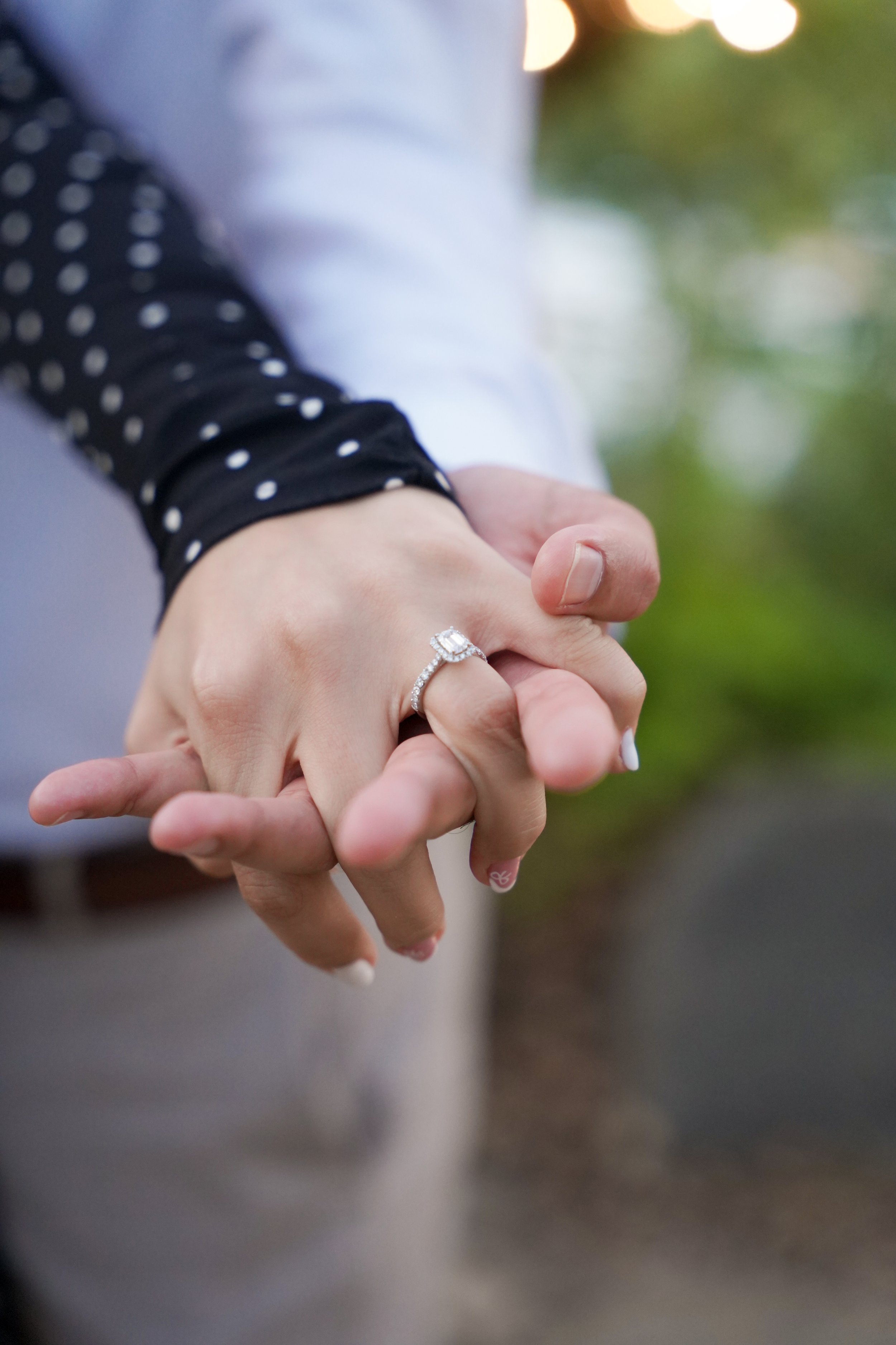 Surprise proposal photoshoot in Temecula, California featuring romantic estate views and candid engagement photography. Perfect for couples planning a private and unforgettable “Will you marry me?” moment.