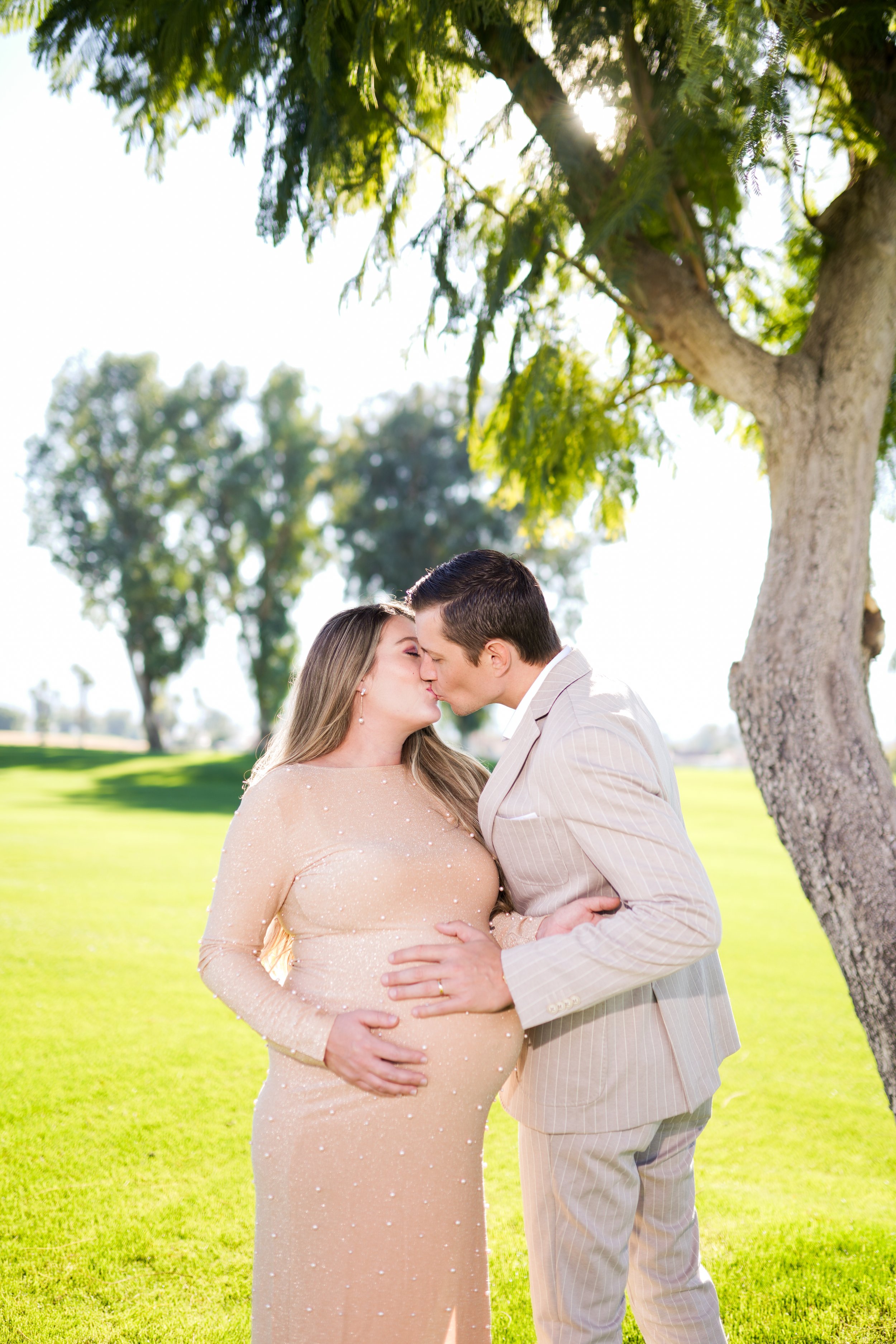 Maternity photography in Palm Springs' high desert—celebrating love, motherhood, and a beautiful new chapter.