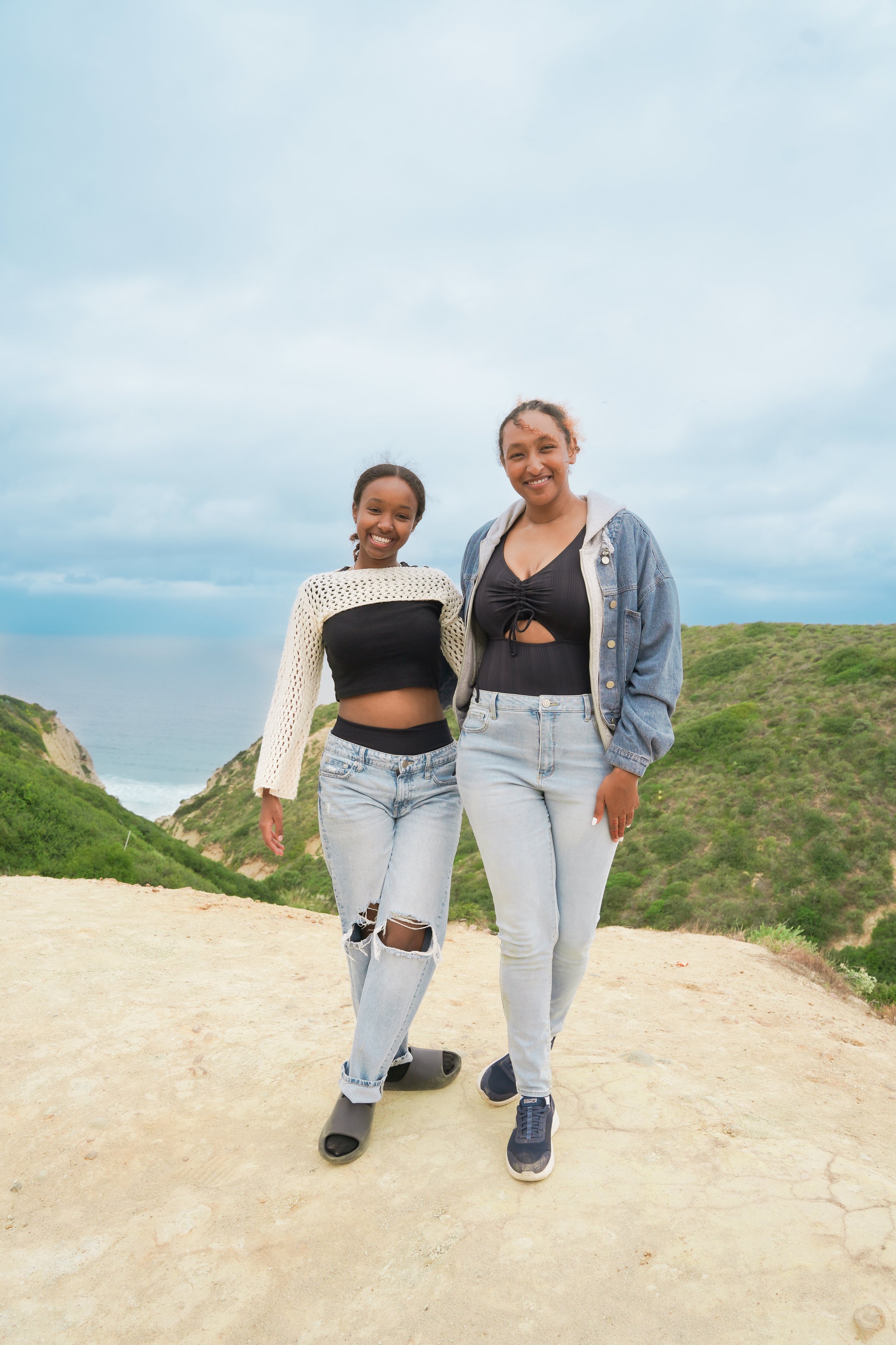 Friendship, fresh air, and an ocean view—some moments are simple, beautiful, and worth remembering. Shot on the Saigon Trail in La Jolla.