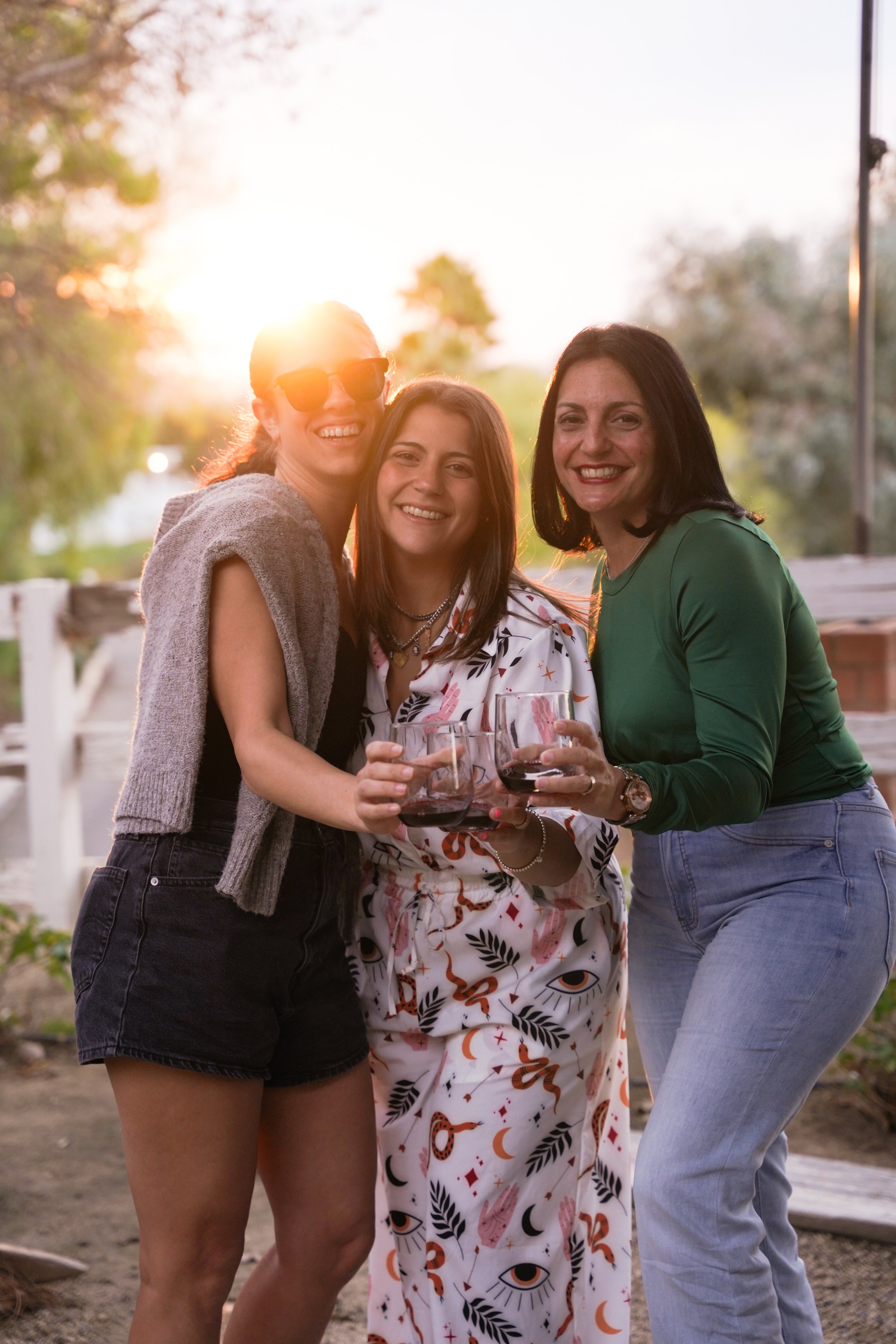 Travel and lifestyle photography in Temecula, CA—capturing golden hour moments at the winery when friends are in town. Sun-kissed laughs, good wine, and memories that last forever.