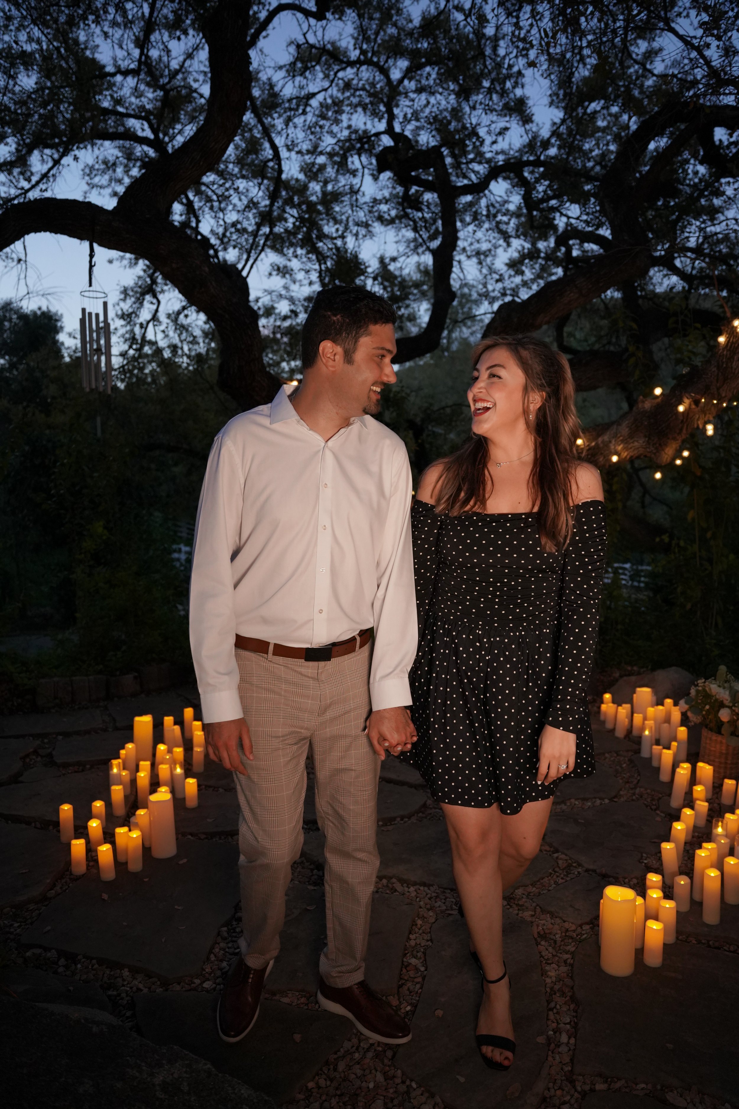 Surprise proposal photoshoot in Temecula, California featuring romantic estate views and candid engagement photography. Perfect for couples planning a private and unforgettable “Will you marry me?” moment.