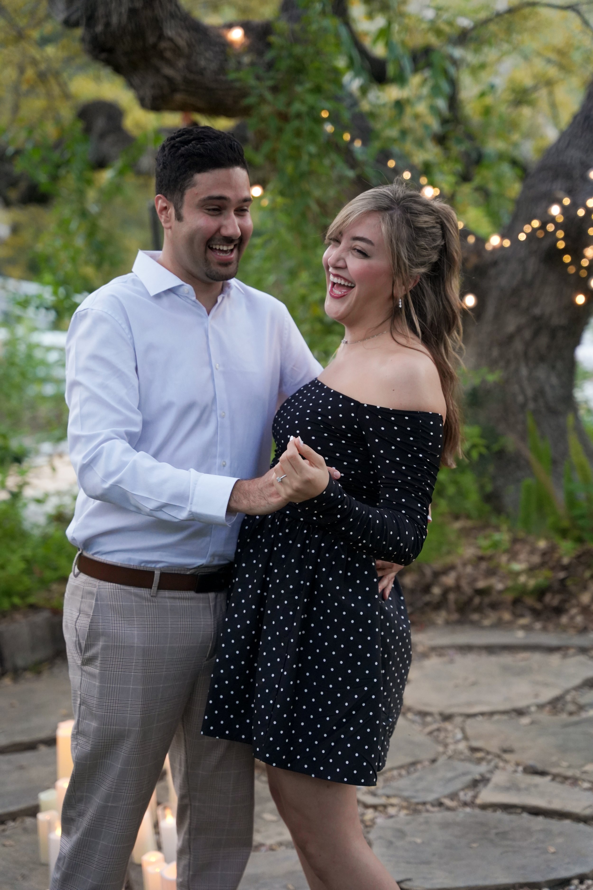 Surprise proposal photoshoot in Temecula, California featuring romantic estate views and candid engagement photography. Perfect for couples planning a private and unforgettable “Will you marry me?” moment.