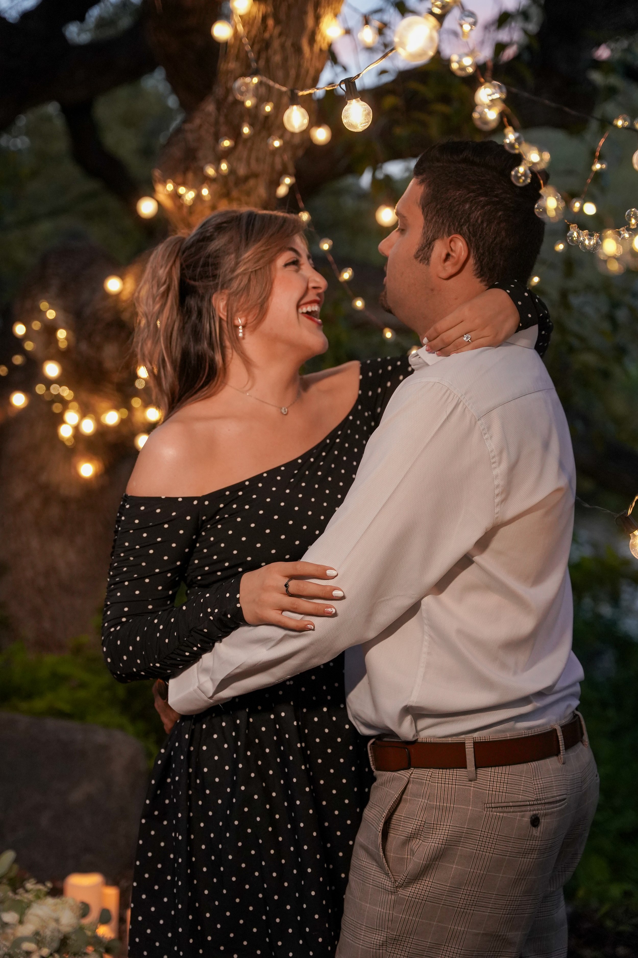 Surprise proposal photoshoot in Temecula, California featuring romantic estate views and candid engagement photography. Perfect for couples planning a private and unforgettable “Will you marry me?” moment.