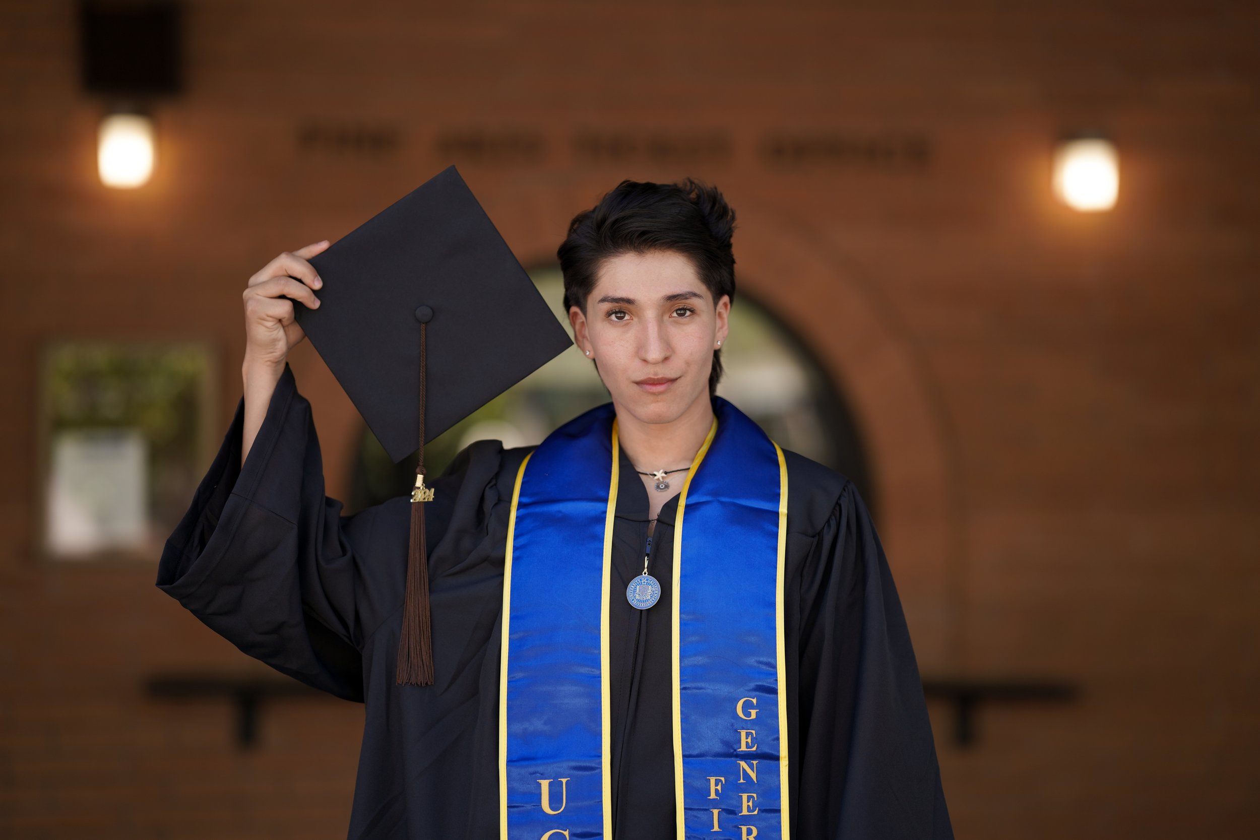 Graduation photography in Riverside, CA for UCR grads—celebrating new chapters, big dreams, and unforgettable memories with timeless grad portraits.