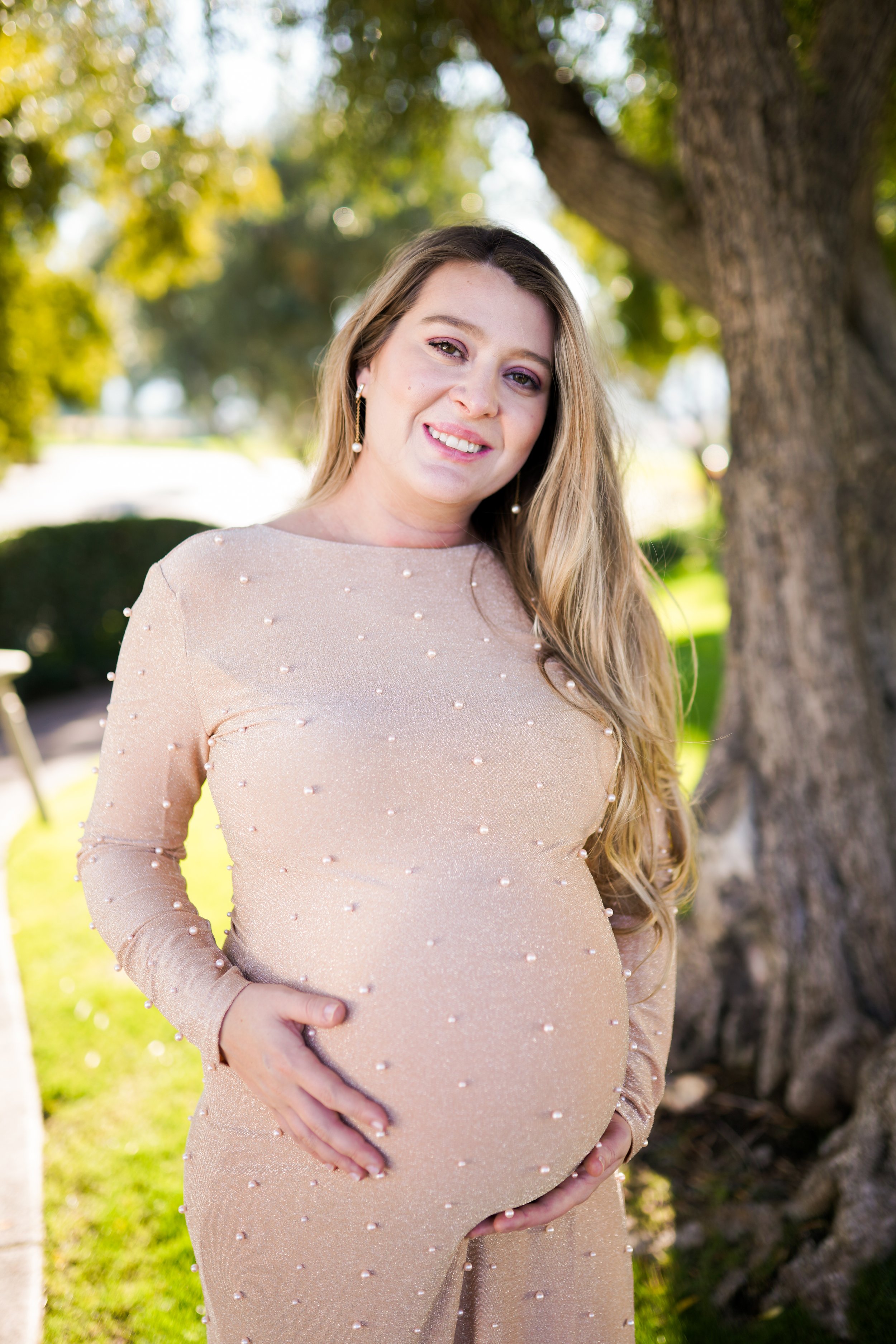 Maternity photography in Palm Springs' high desert—celebrating love, motherhood, and a beautiful new chapter.