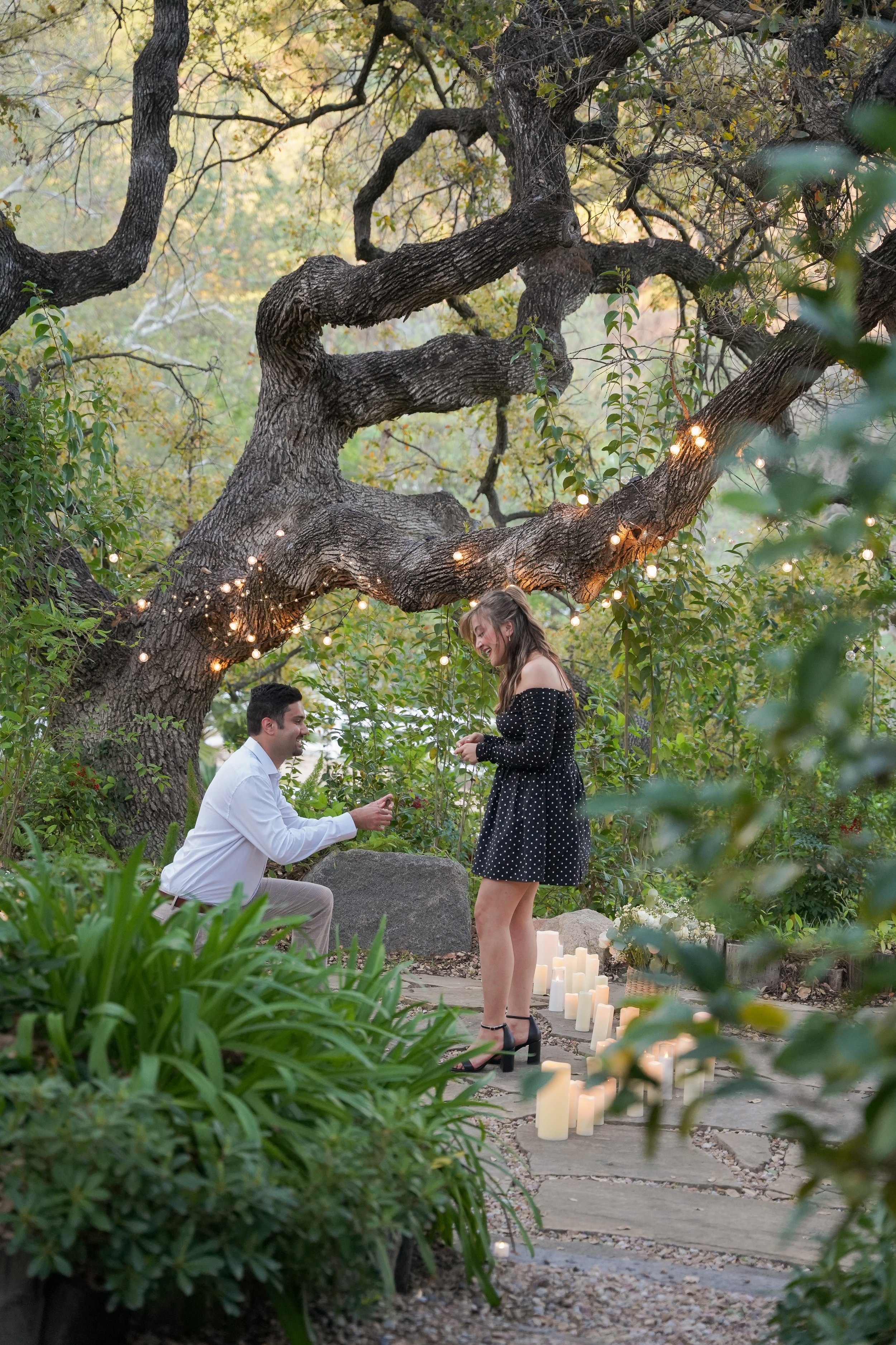 Surprise proposal photoshoot in Temecula, California featuring romantic estate views and candid engagement photography. Perfect for couples planning a private and unforgettable “Will you marry me?” moment.
