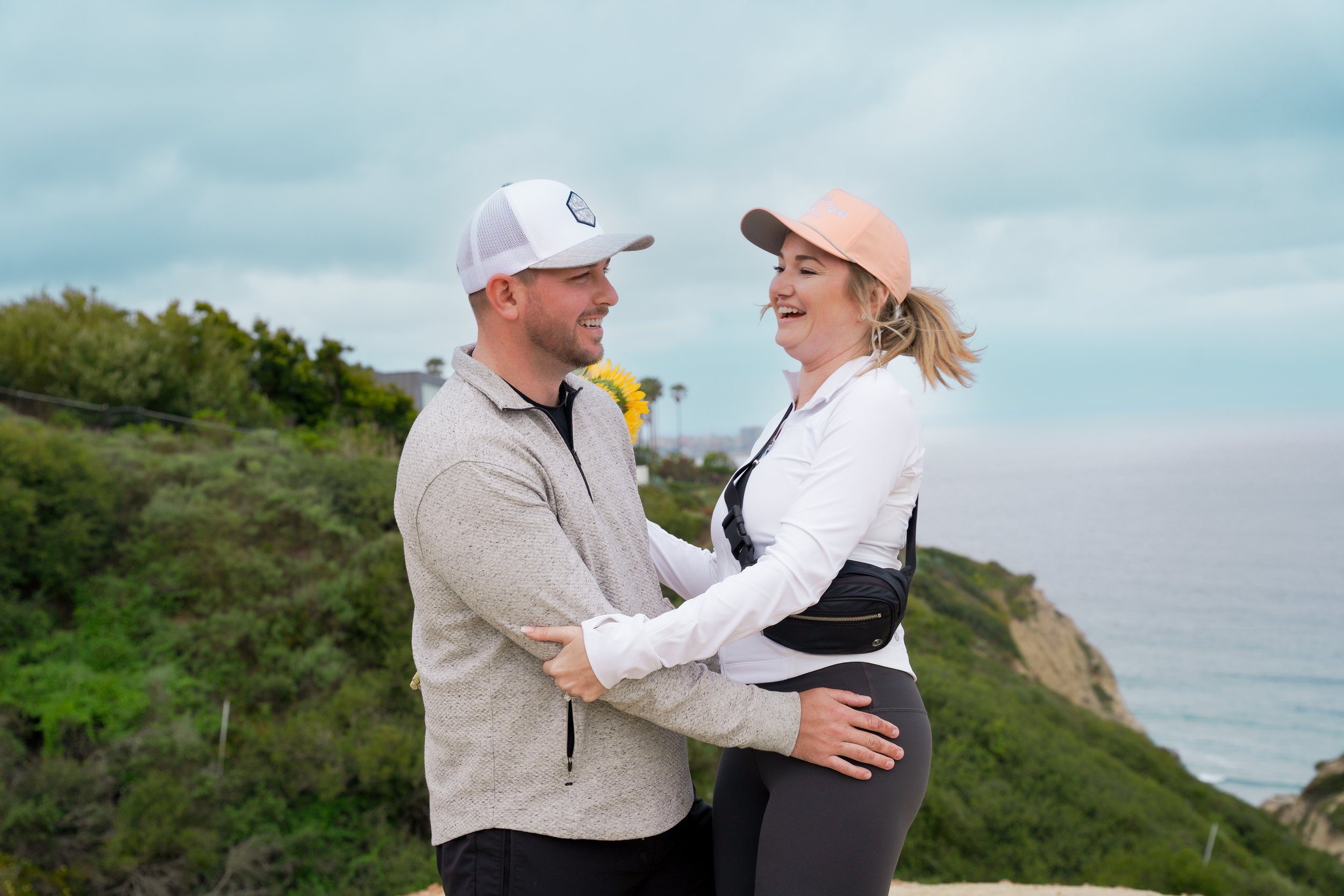 From a 9AM Instagram message to a 5PM surprise proposal on the Saigon Trail in La Jolla—this one was truly last minute. No meetings, just a lot of trust, charged gear, and coffee-fueled planning on the road. We pretended to be tourists, snapping land