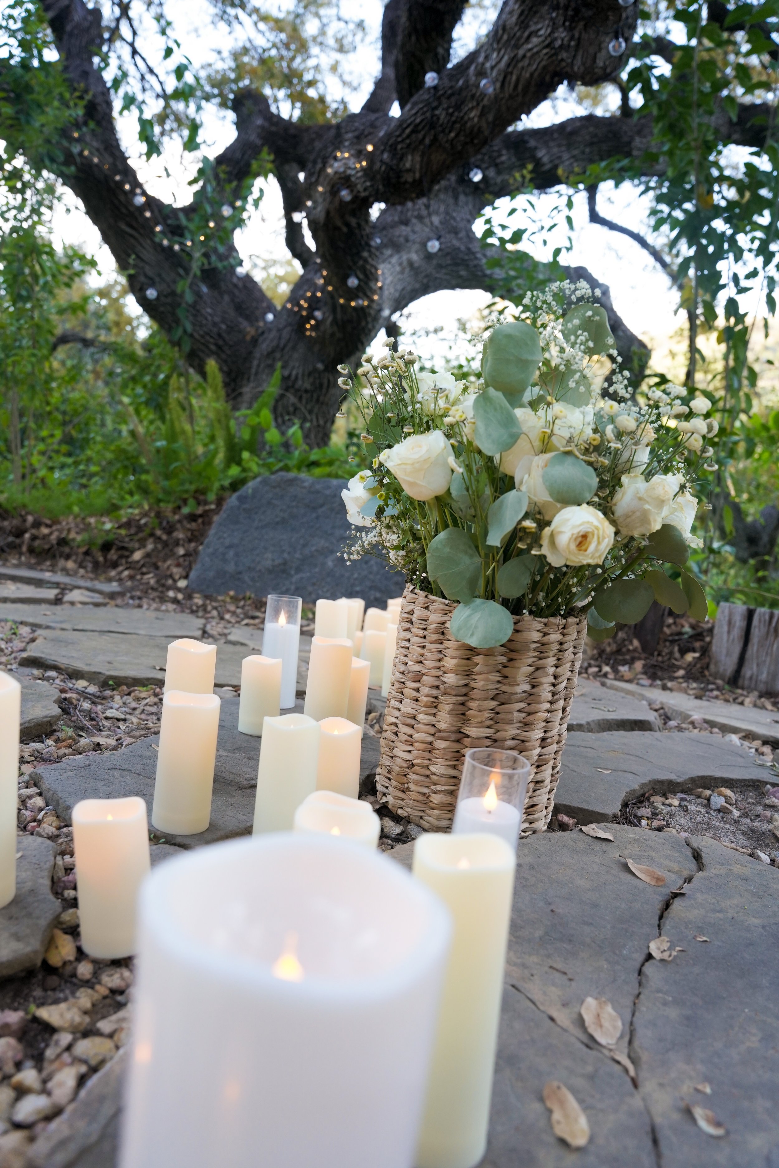 You never know what doors open until you put yourself out there. We partnered with Life’s Short Picnic to photograph their stunning setup for a surprise proposal—every detail thoughtfully crafted for a moment that changed everything.