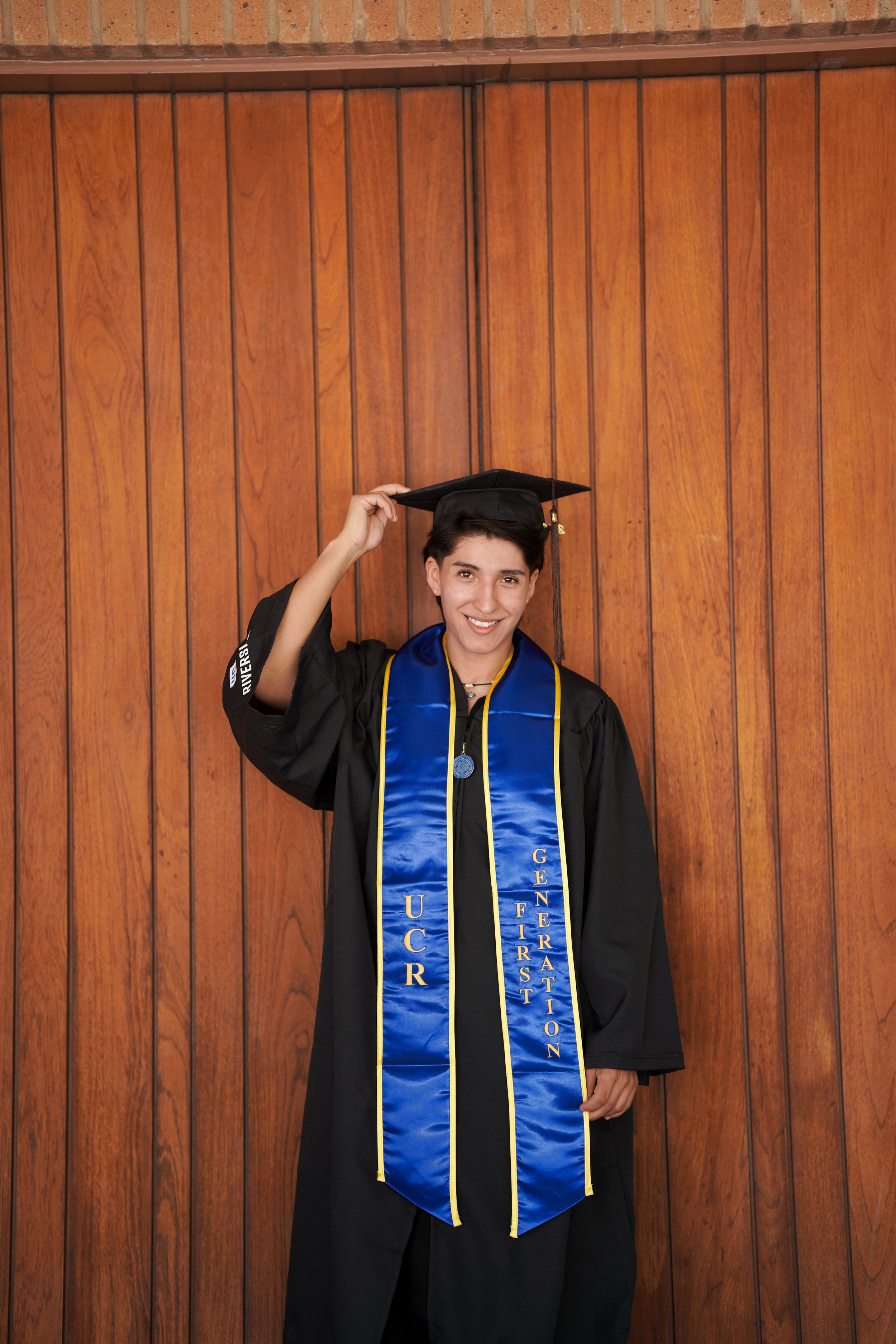Celebrating a major milestone at UC Riverside! This graduation photoshoot captured the pride, joy, and accomplishment of earning a degree—set against the beautiful campus backdrops of UCR in Riverside, CA. A moment worth remembering, forever preserve