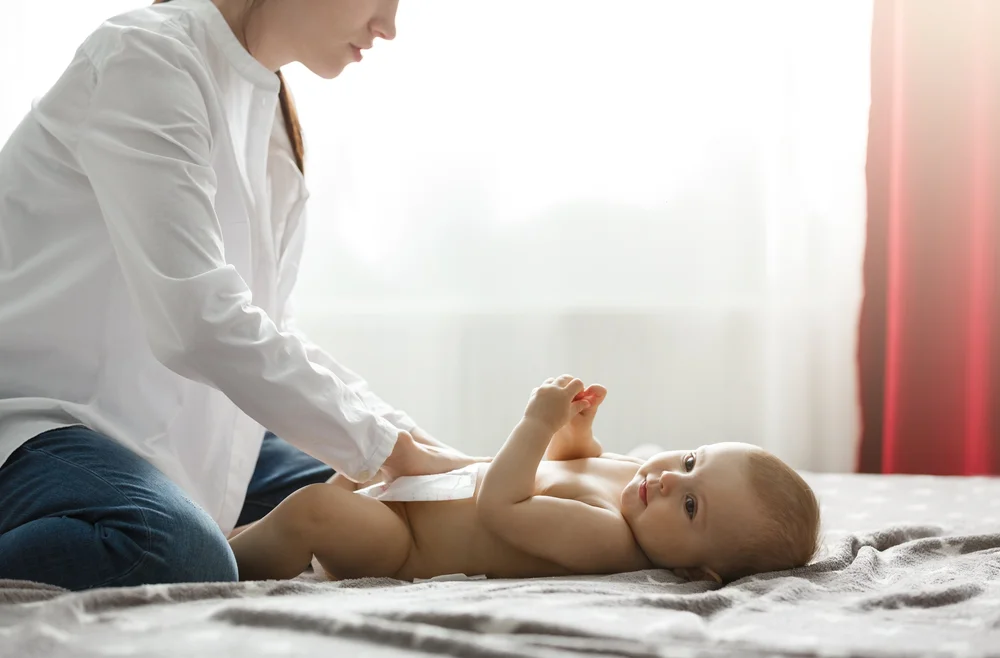 Fisioterapia para cólicos y estreñimiento del lactante