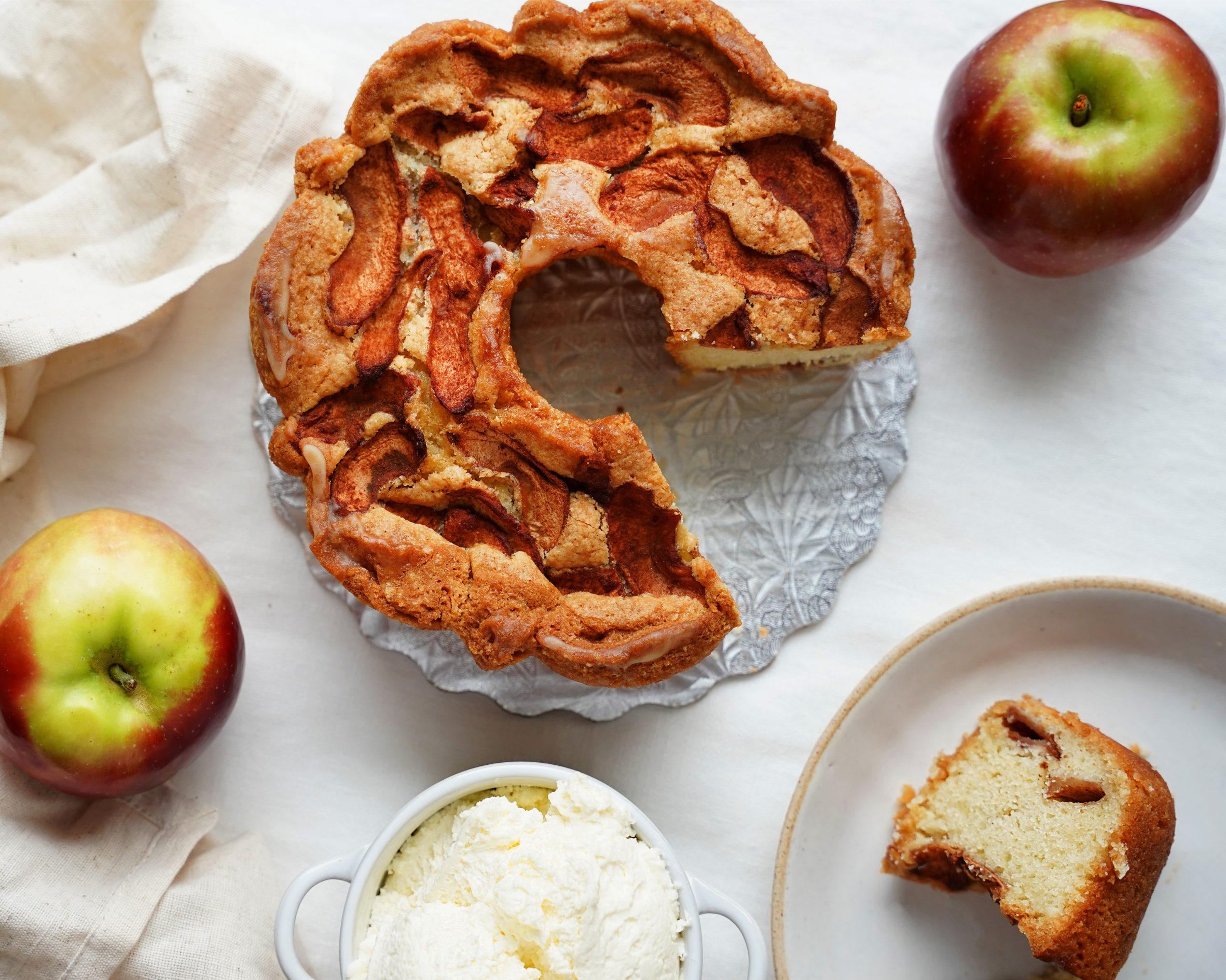 Orwashers OG Apple Honey Cake