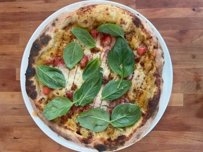 Pizza from Del Bono