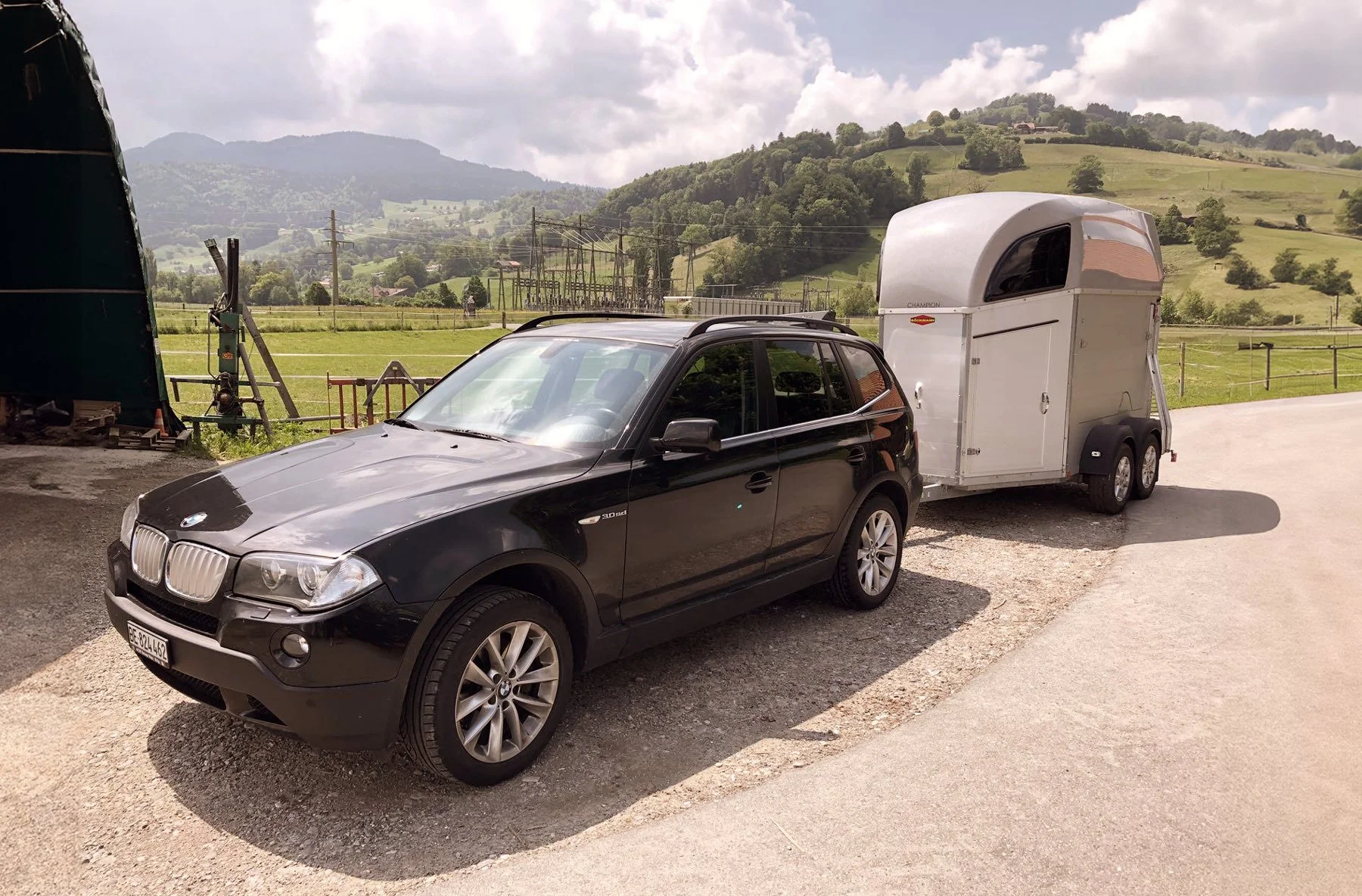 Beo-Tierspitex, Rita Martins Pferdeanhänger