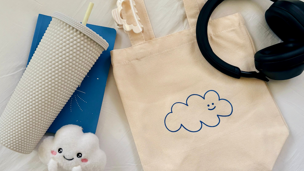 Carry a Cloud: More Than Just a Tote Bag