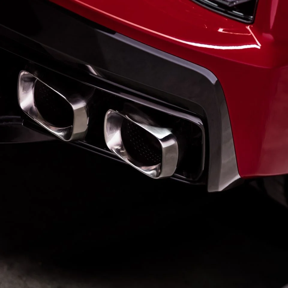 2024-stingray-gallerypreview-4.png